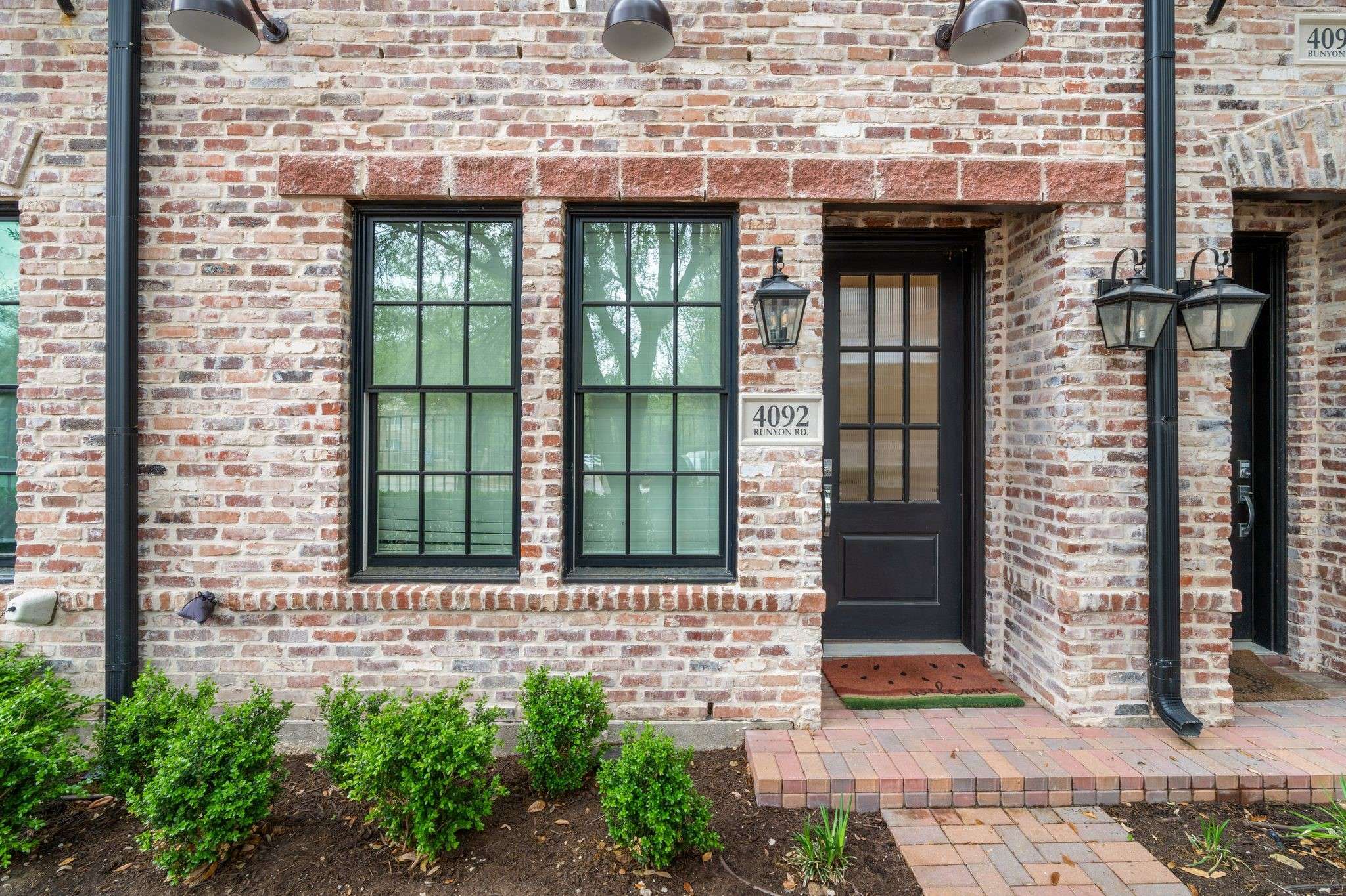 Addison, TX 75001,4092 Runyon RD