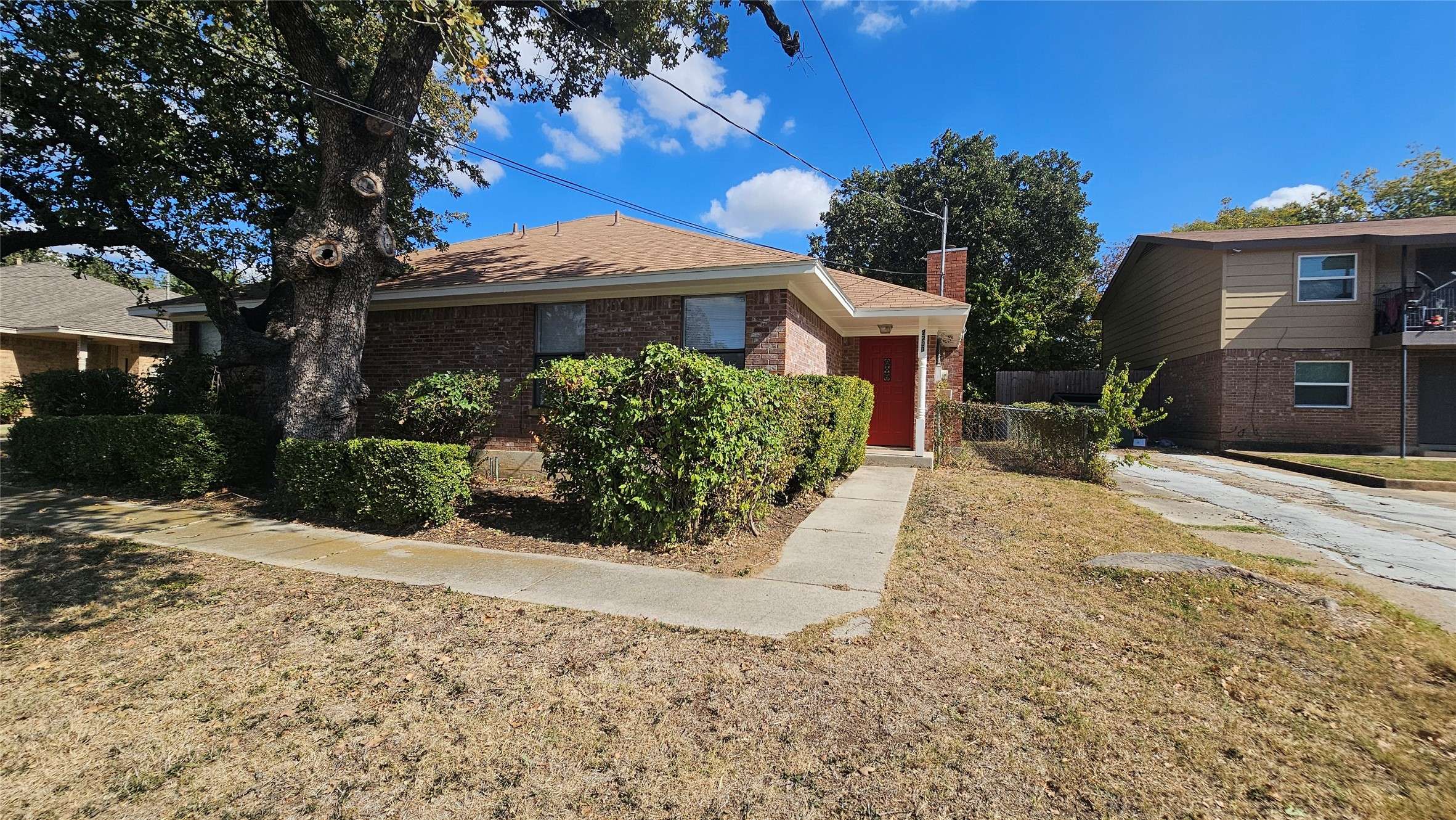 Denton, TX 76201,2200 Bolivar ST
