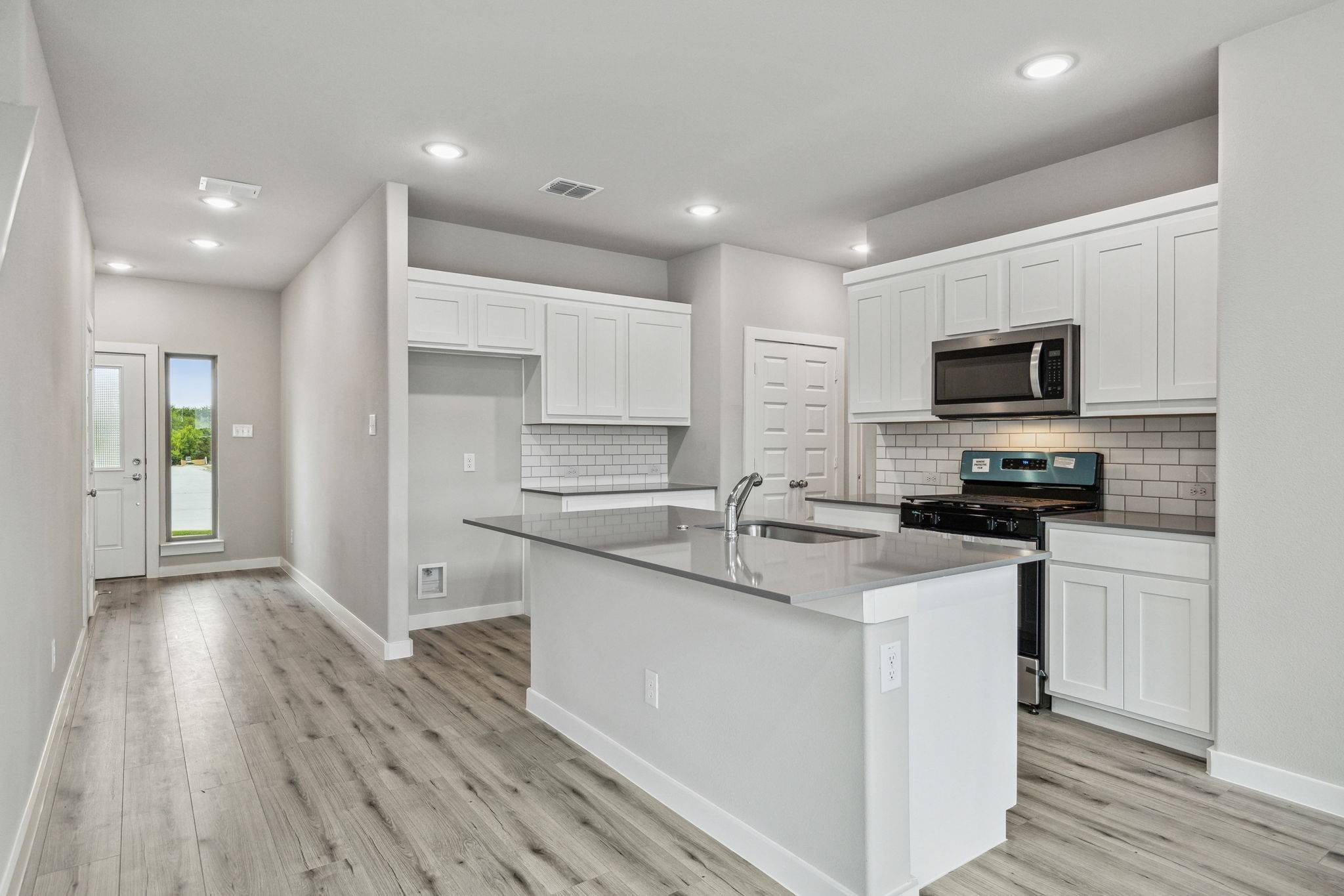 Lavon, TX 75166,957 Tulip TRL