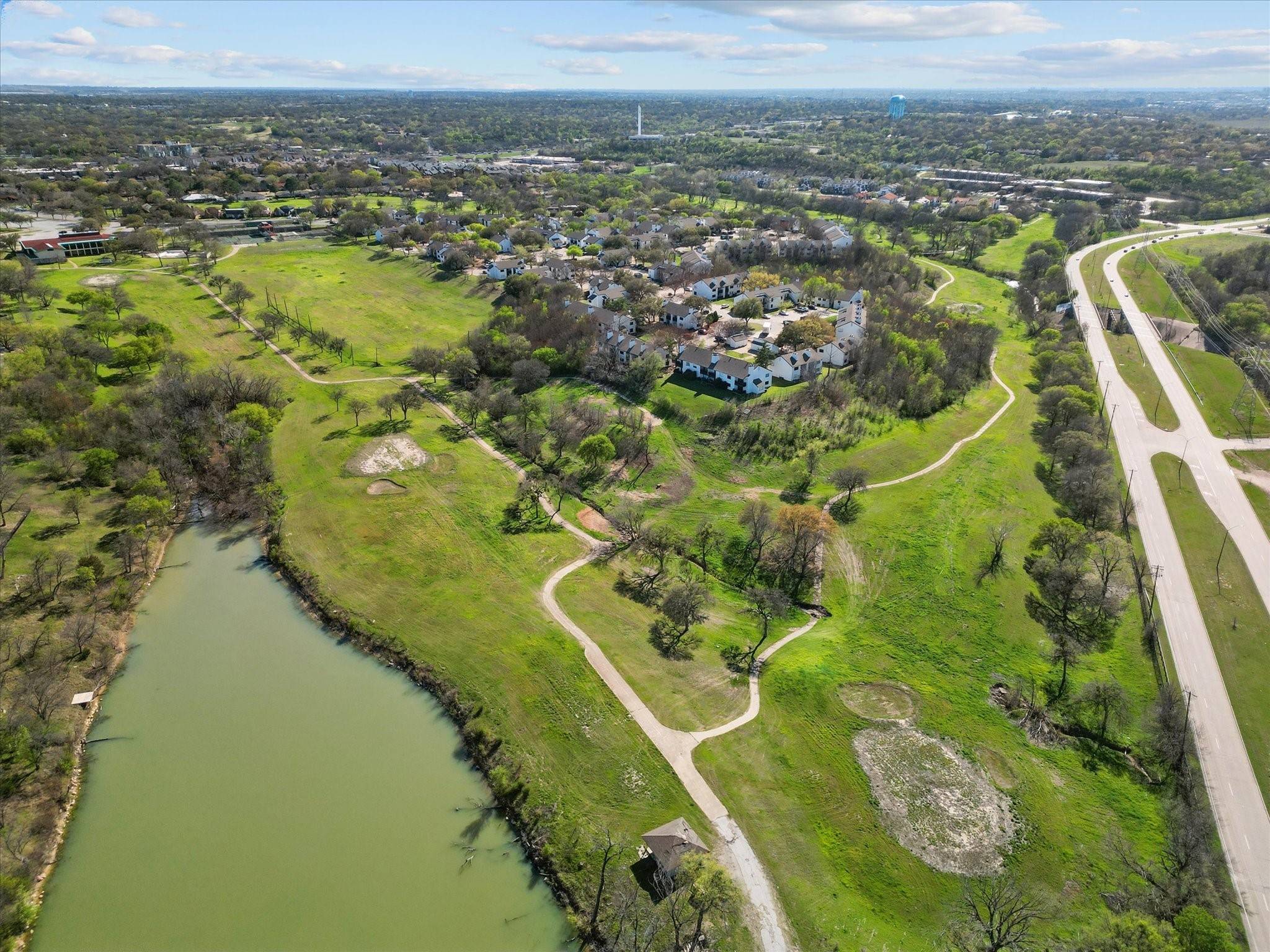 Fort Worth, TX 76112,5500 Randol Mill RD