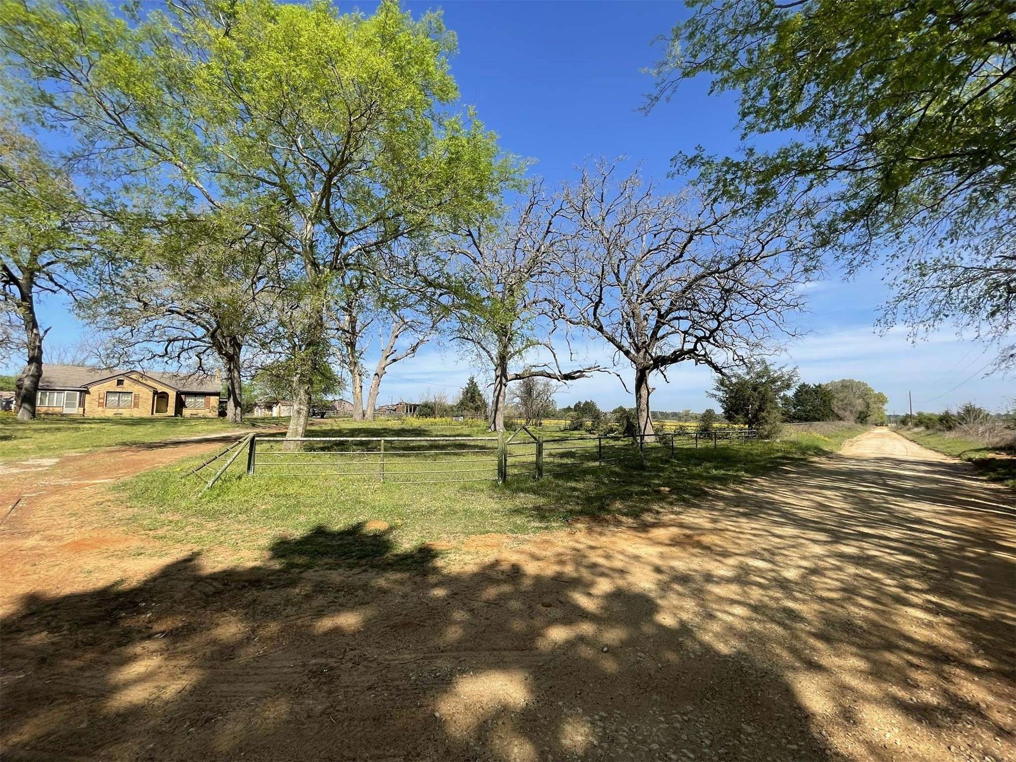 Grapeland, TX 75844,3771 CR 1880