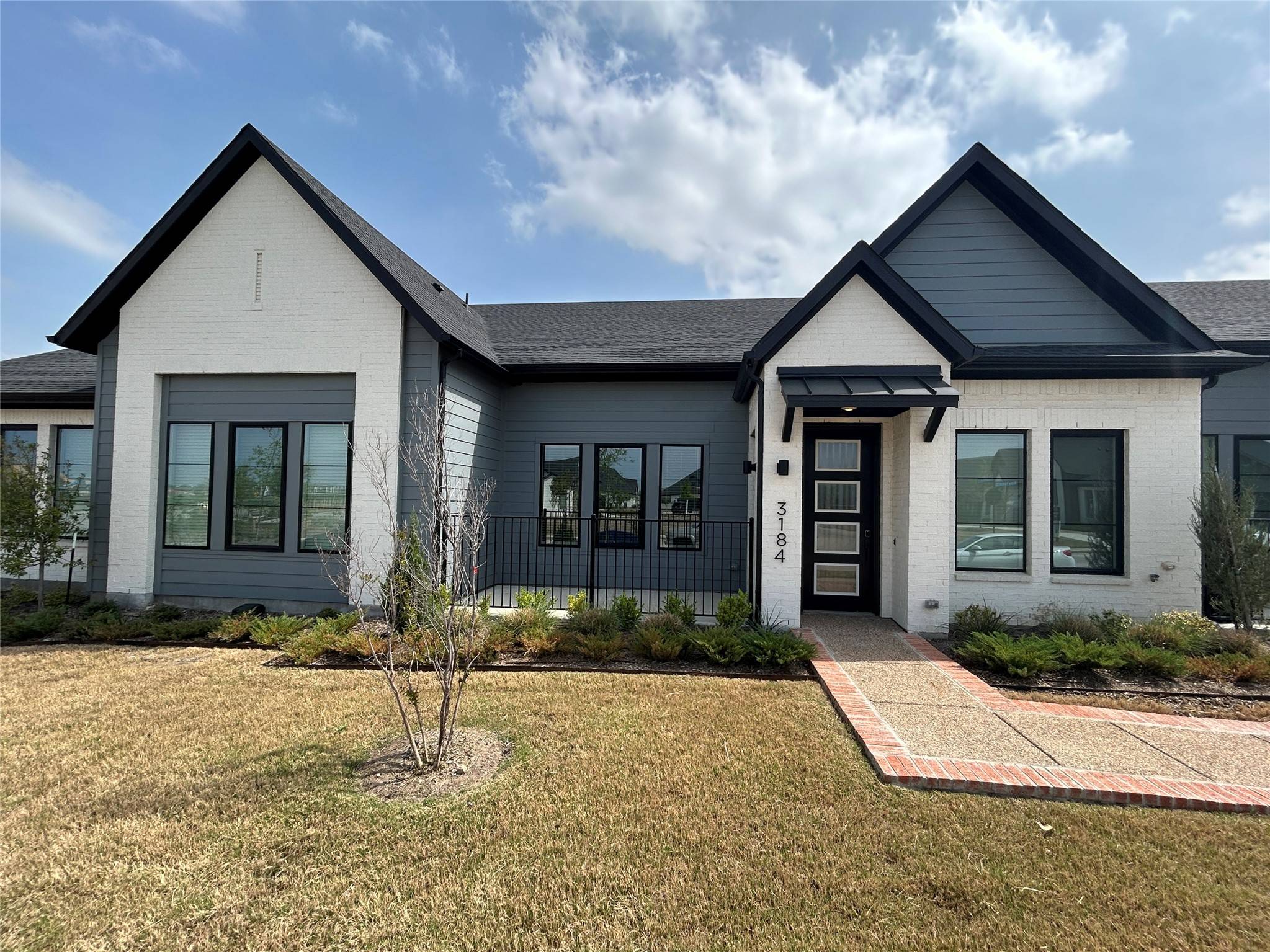 Arlington, TX 76005,3184 Misty Forest WAY #RR # 02
