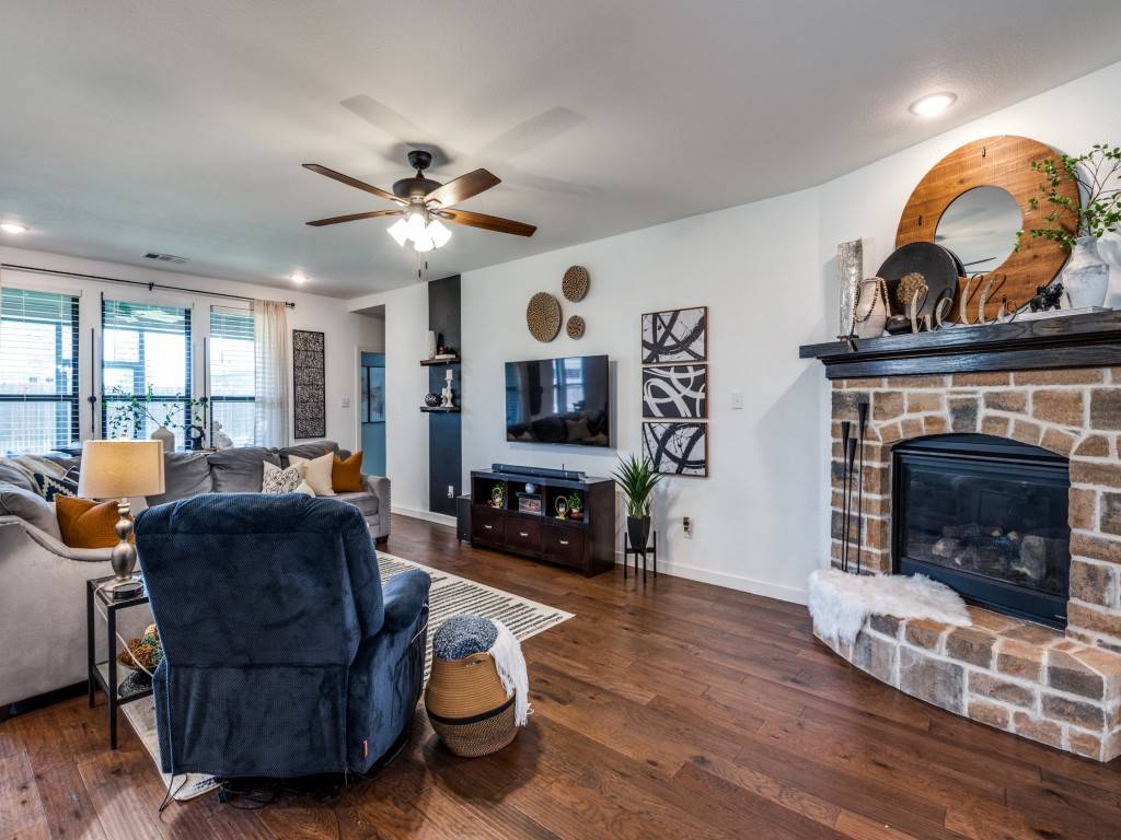 Forney, TX 75126,1644 Pegasus DR