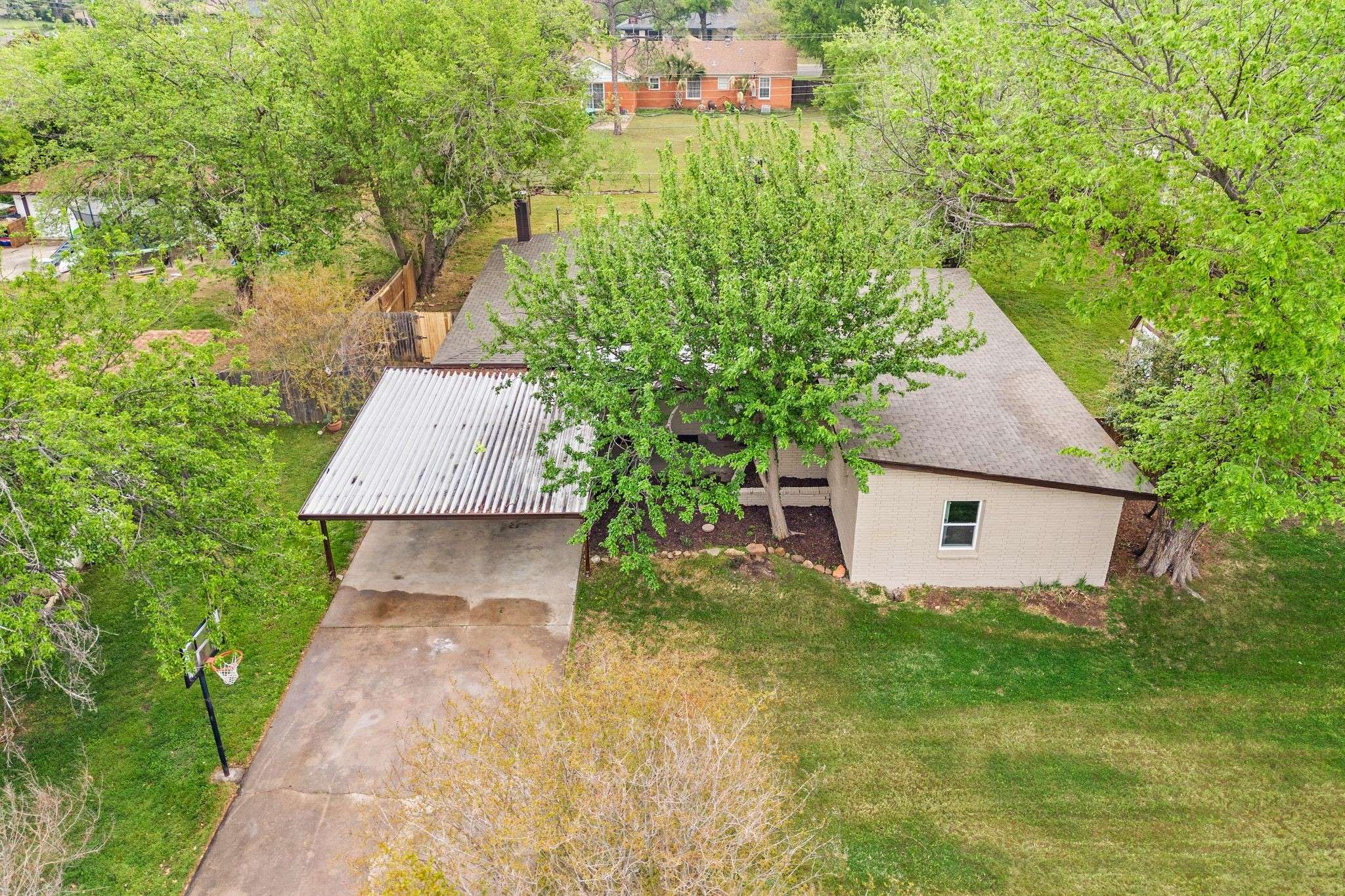 North Richland Hills, TX 76180,4108 Vance RD