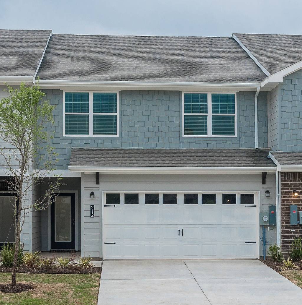 Cedar Hill, TX 75104,212 Berthe CT