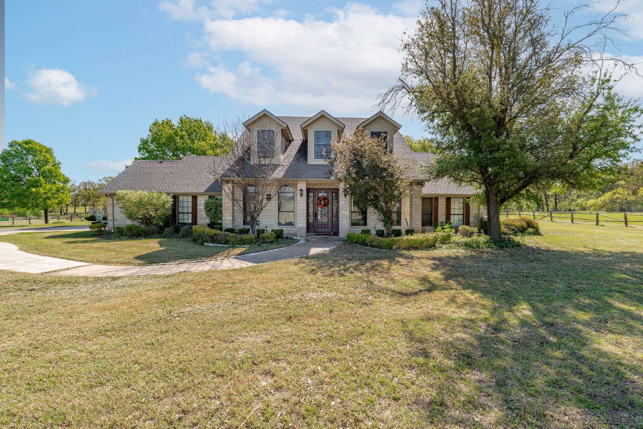 Stephenville, TX 76401,6940 N US Highway 281