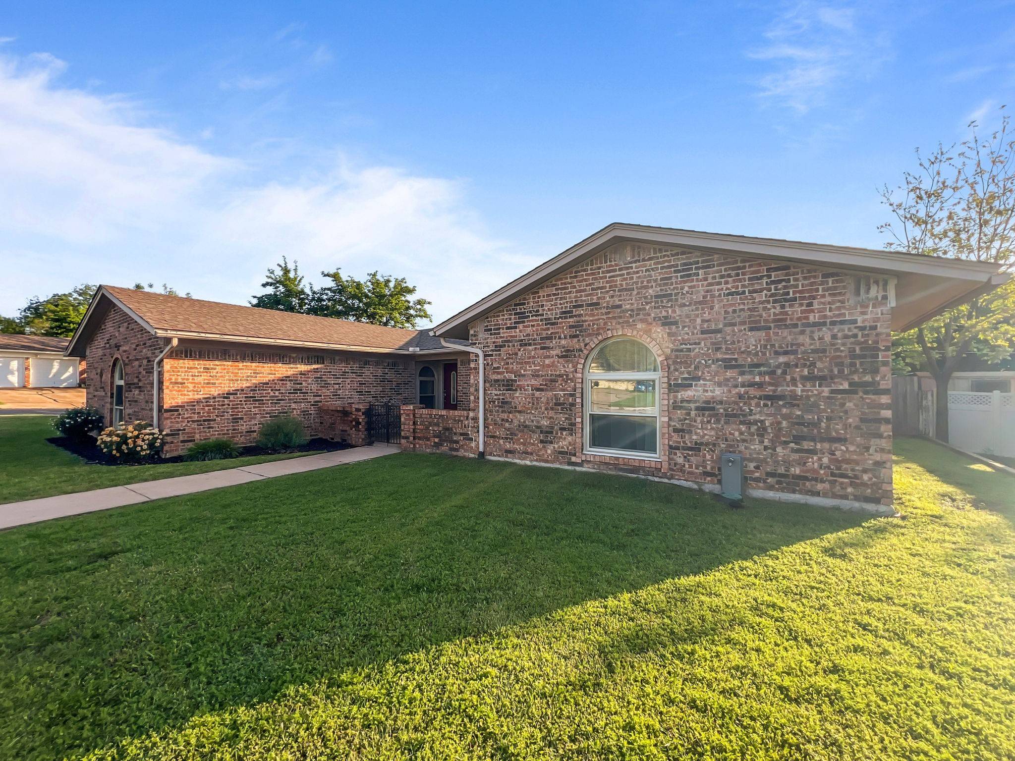 Fort Worth, TX 76133,6816 Winifred DR