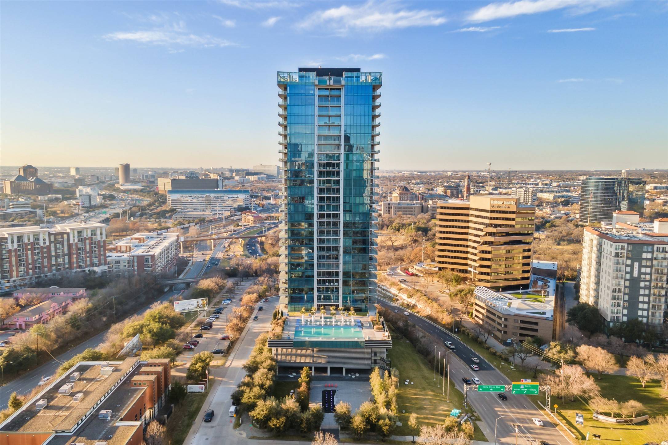 Dallas, TX 75201,3130 N Harwood ST #907