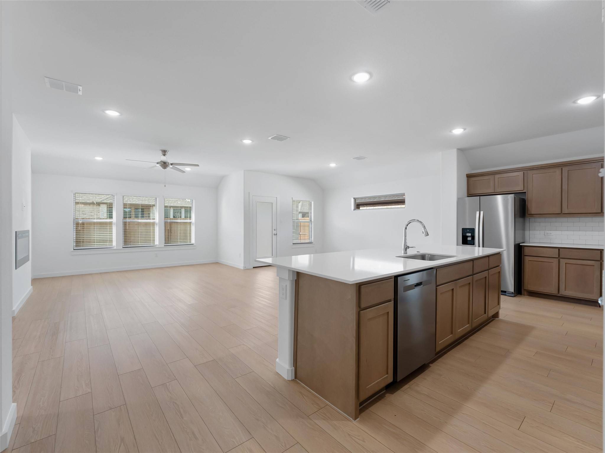 Waxahachie, TX 75165,448 Sugarlands DR