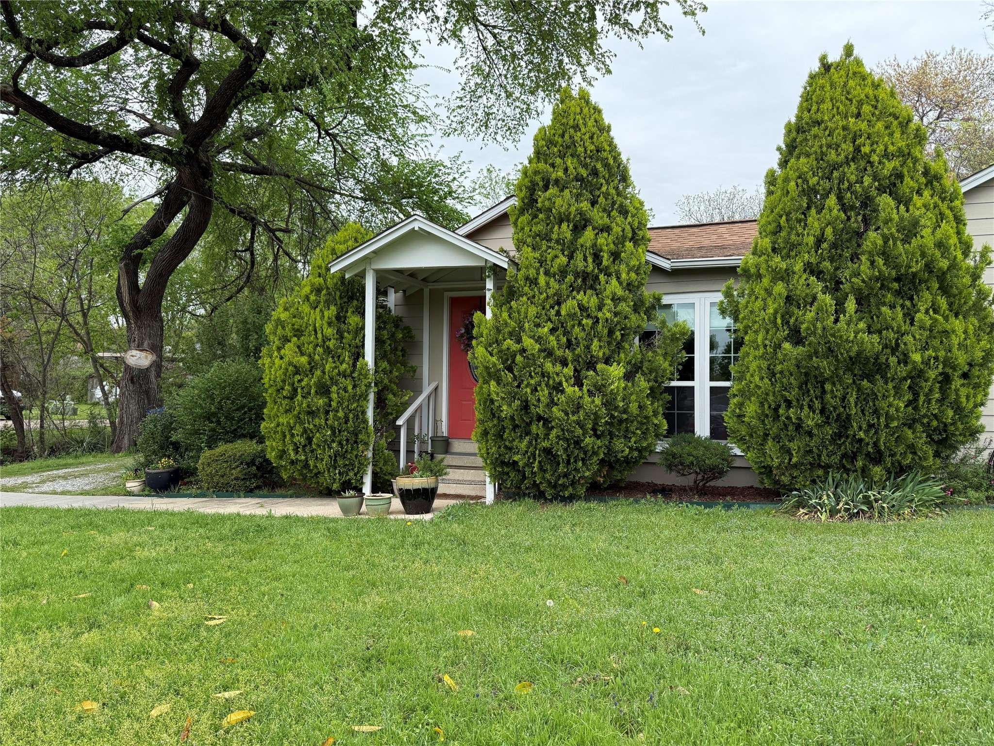 Mckinney, TX 75069,1108 Cole ST