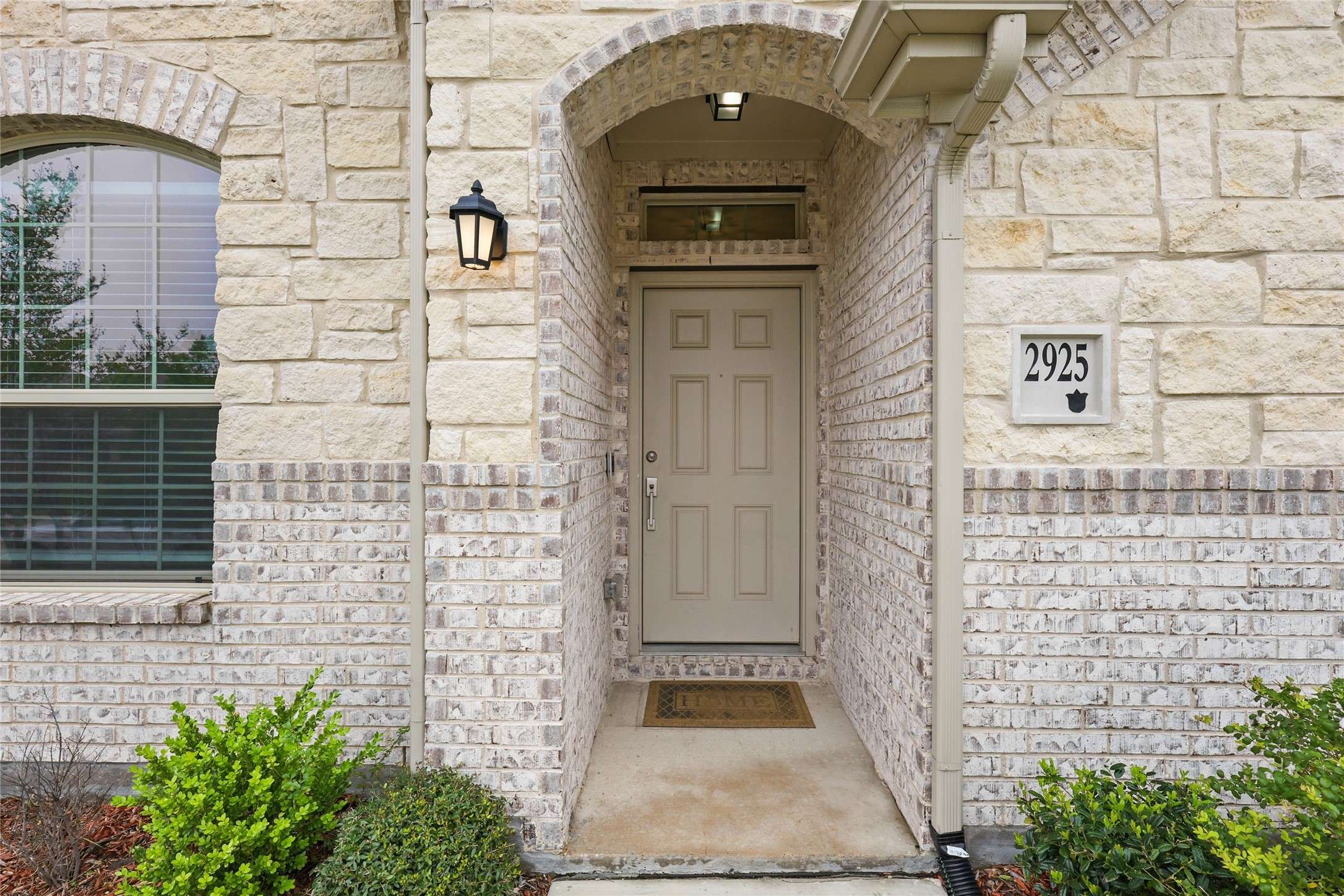Forney, TX 75126,2925 Meadowlands DR