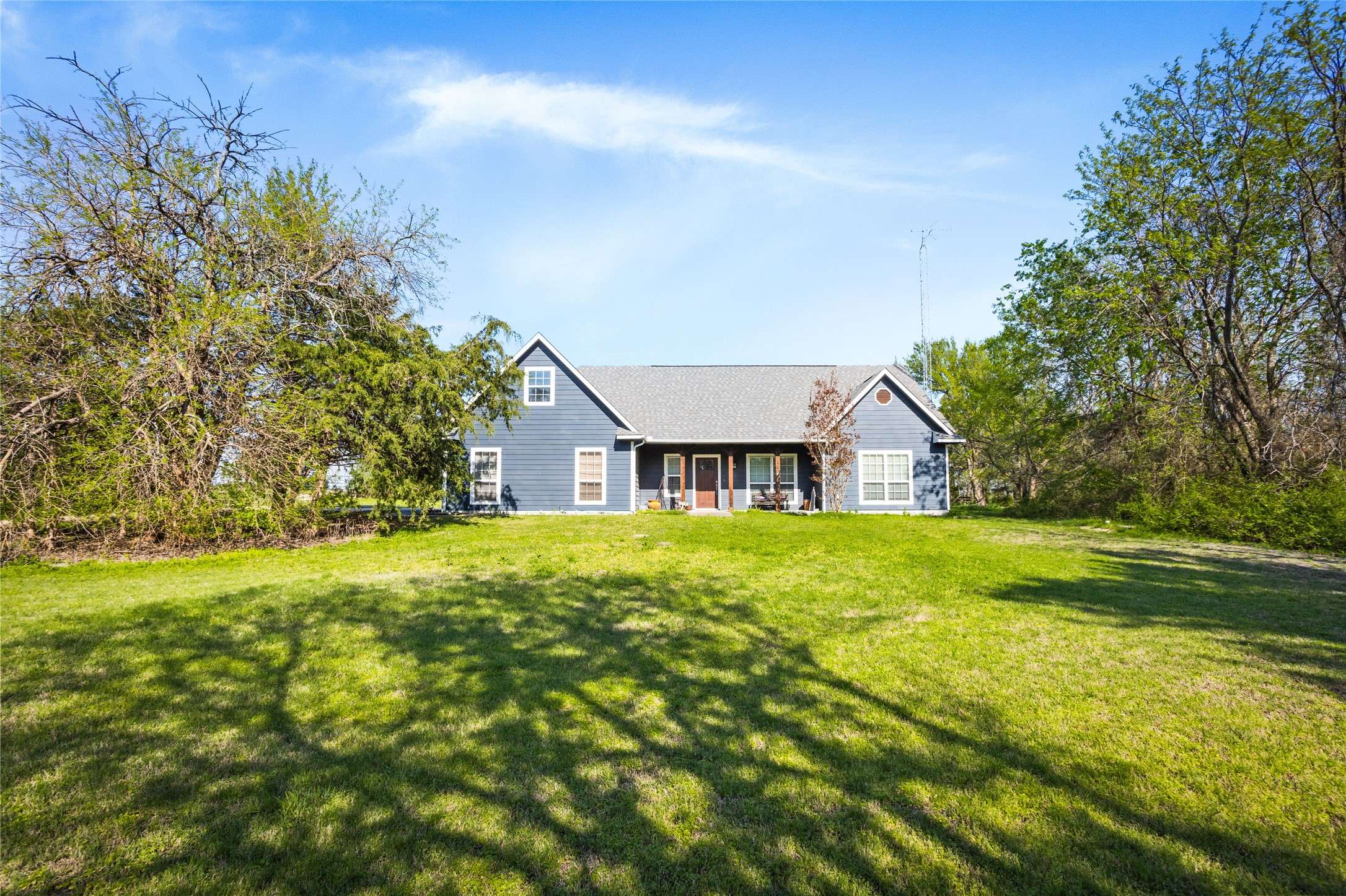 Whitewright, TX 75491,206 Hopper RD