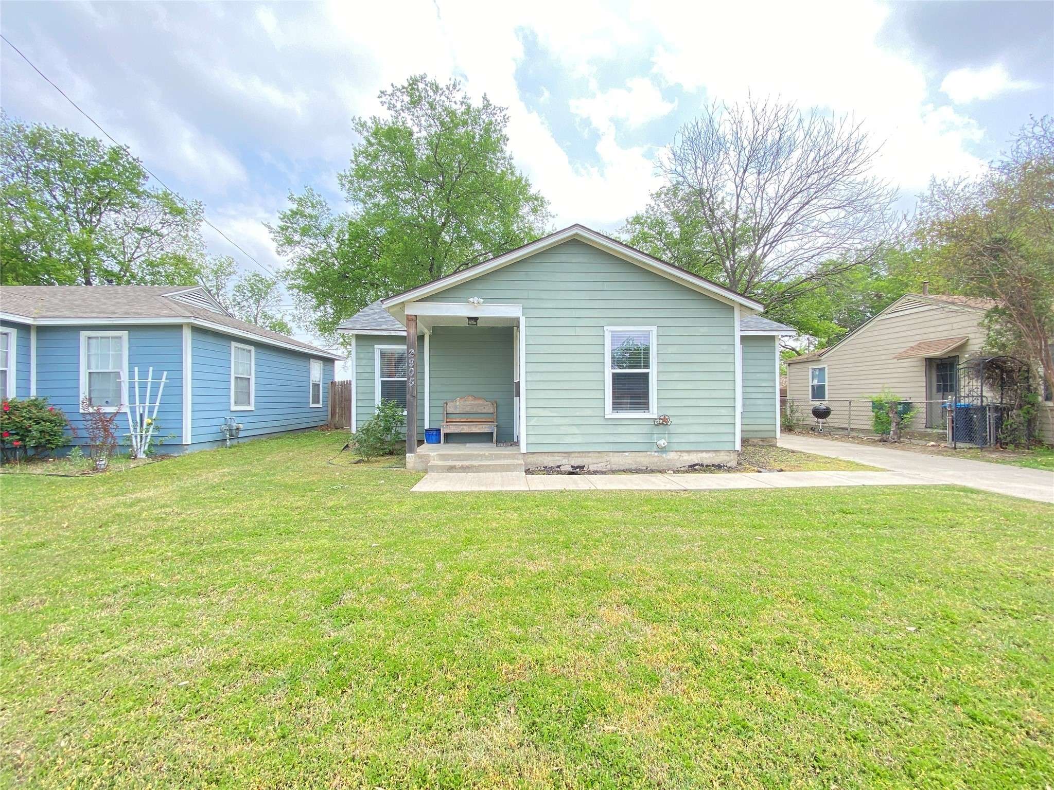 Fort Worth, TX 76109,2905 S Hills AVE