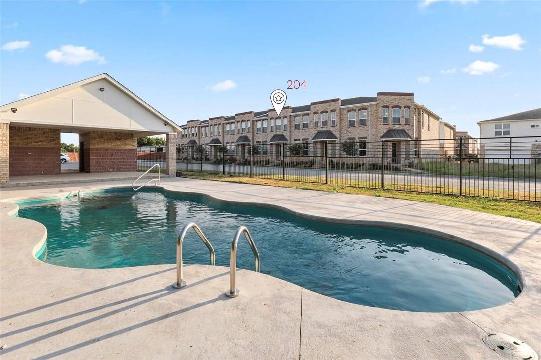 Lewisville, TX 75057,204 Emma DR