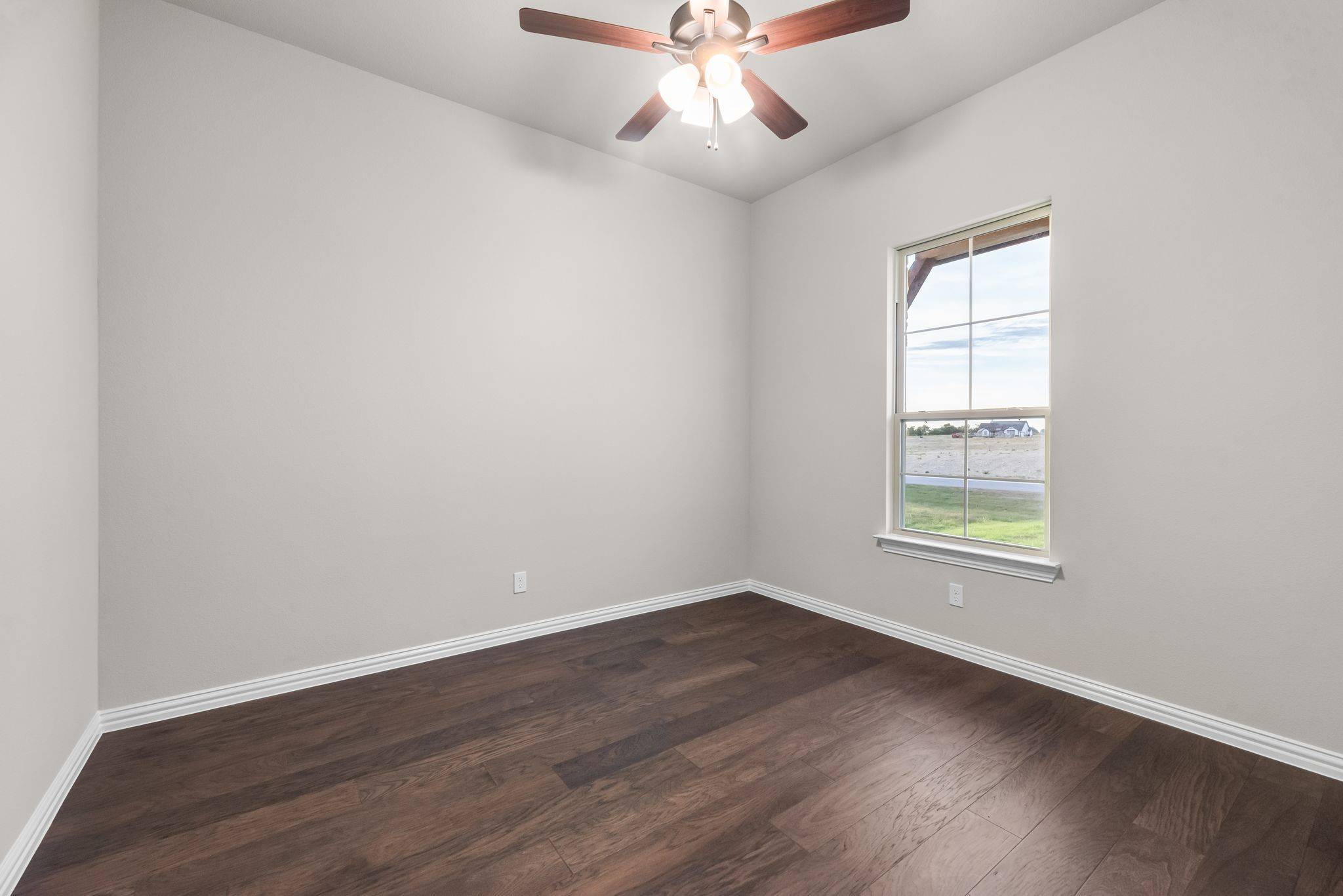 New Fairview, TX 76078,143 Clear Creek LN