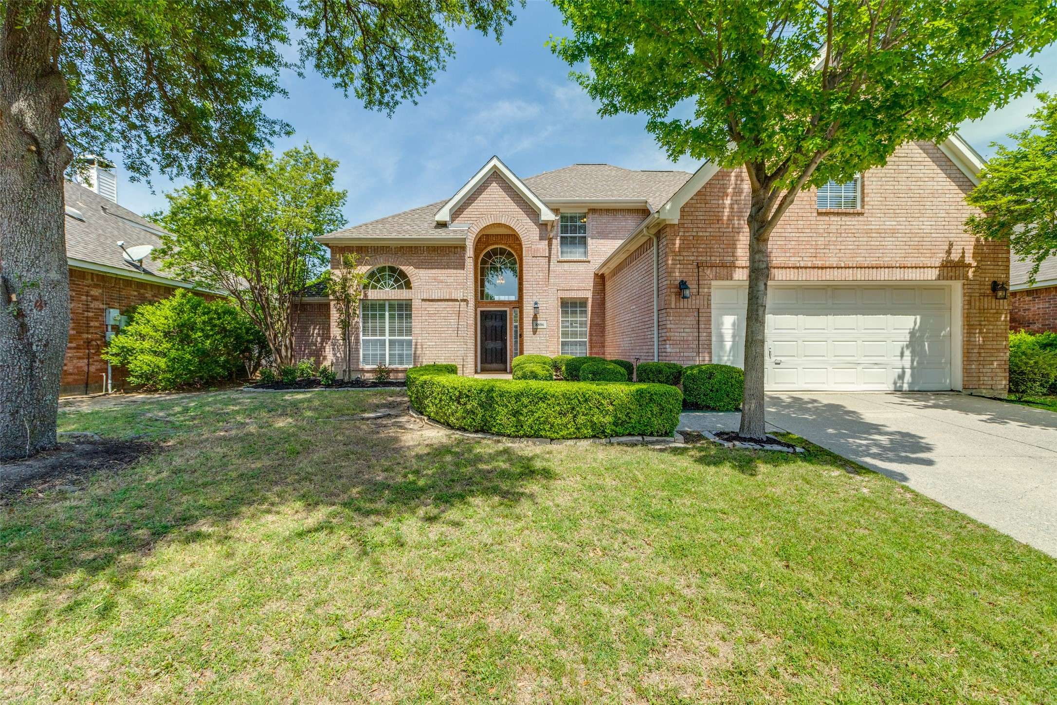 Mckinney, TX 75072,8806 Merlin CT