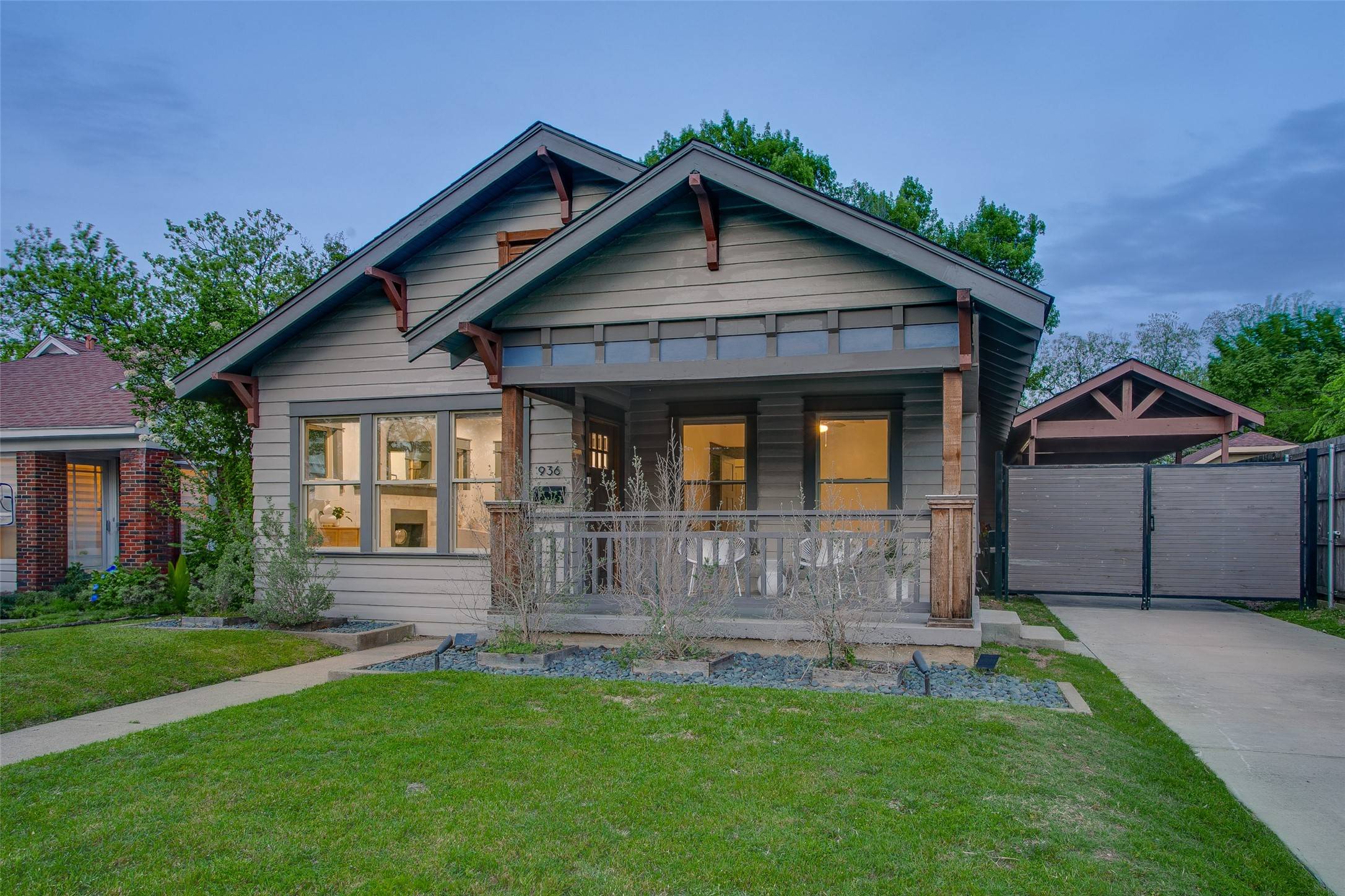 Dallas, TX 75208,936 N Windomere AVE