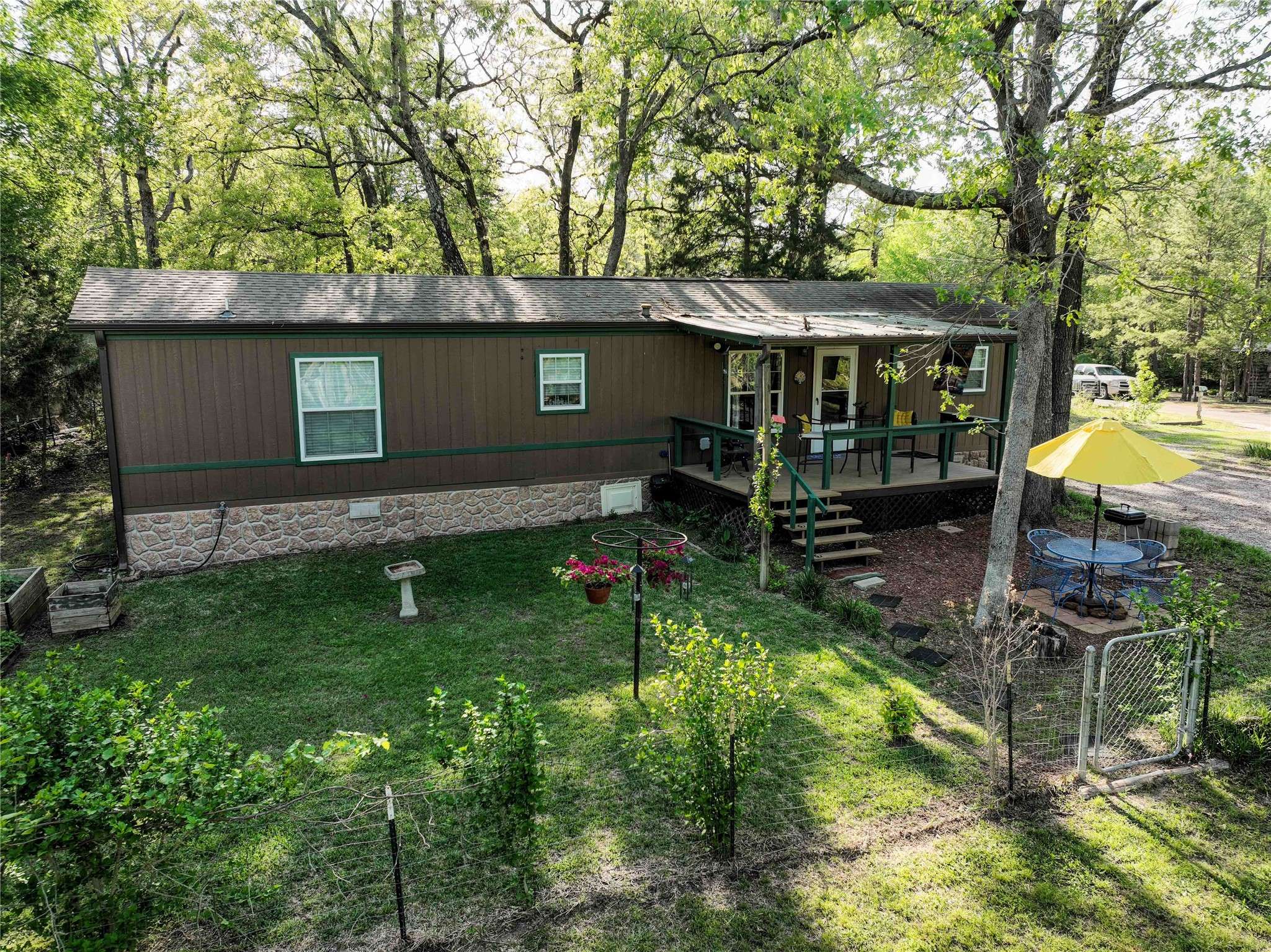 Murchison, TX 75778,212 E Willow LN