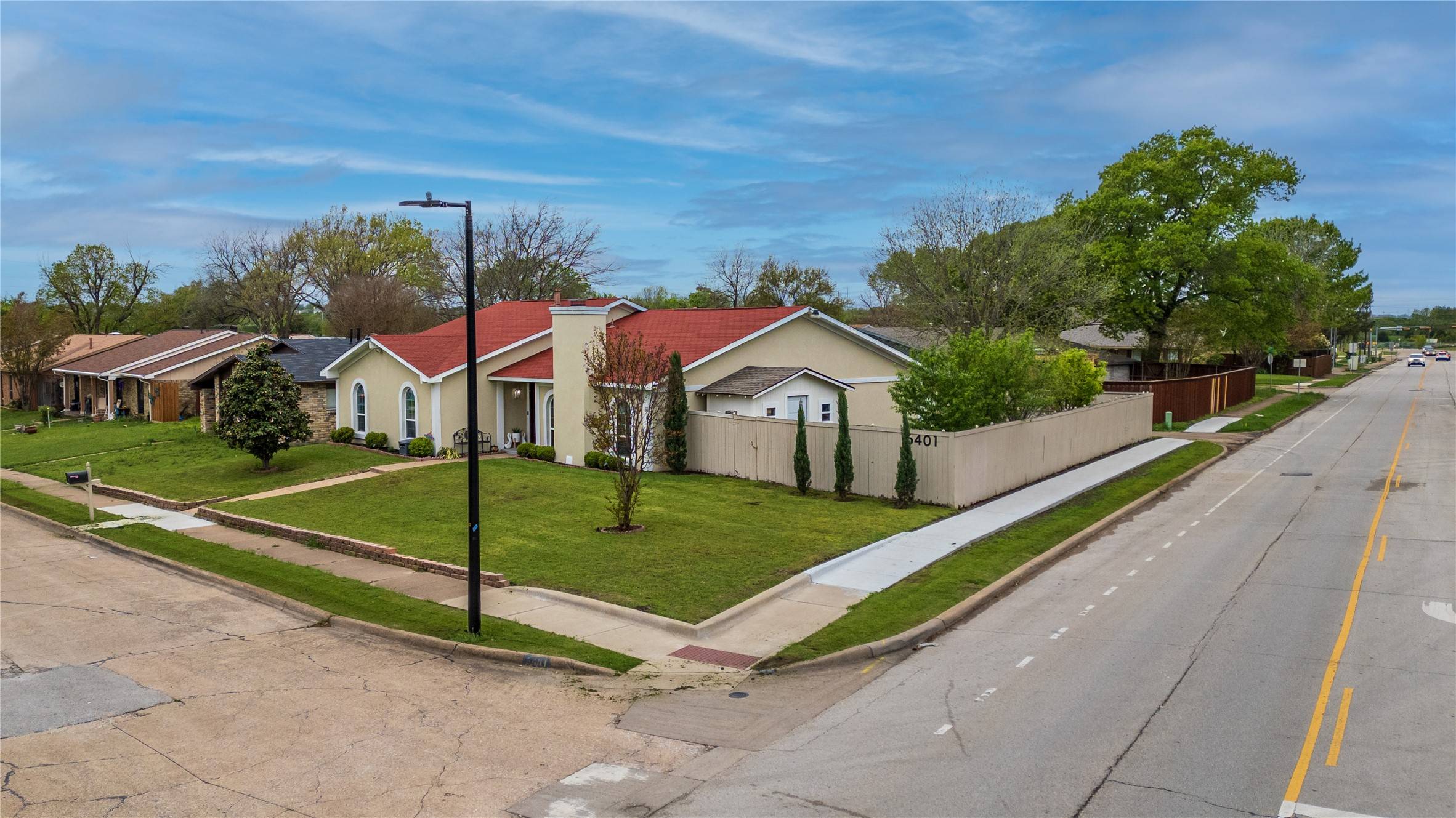 Garland, TX 75043,6401 Glenmoor DR