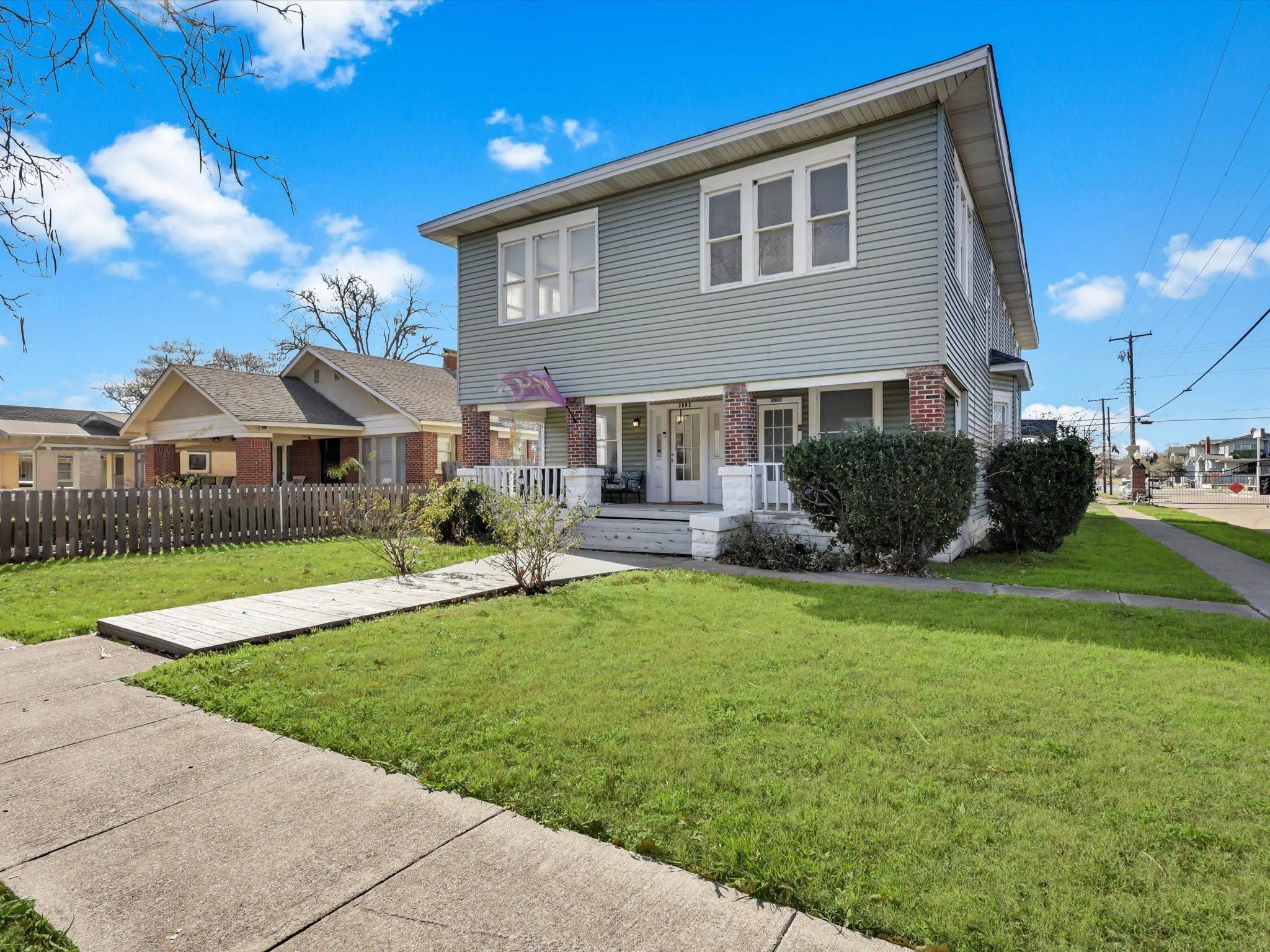 Fort Worth, TX 76110,3000 S Jennings AVE