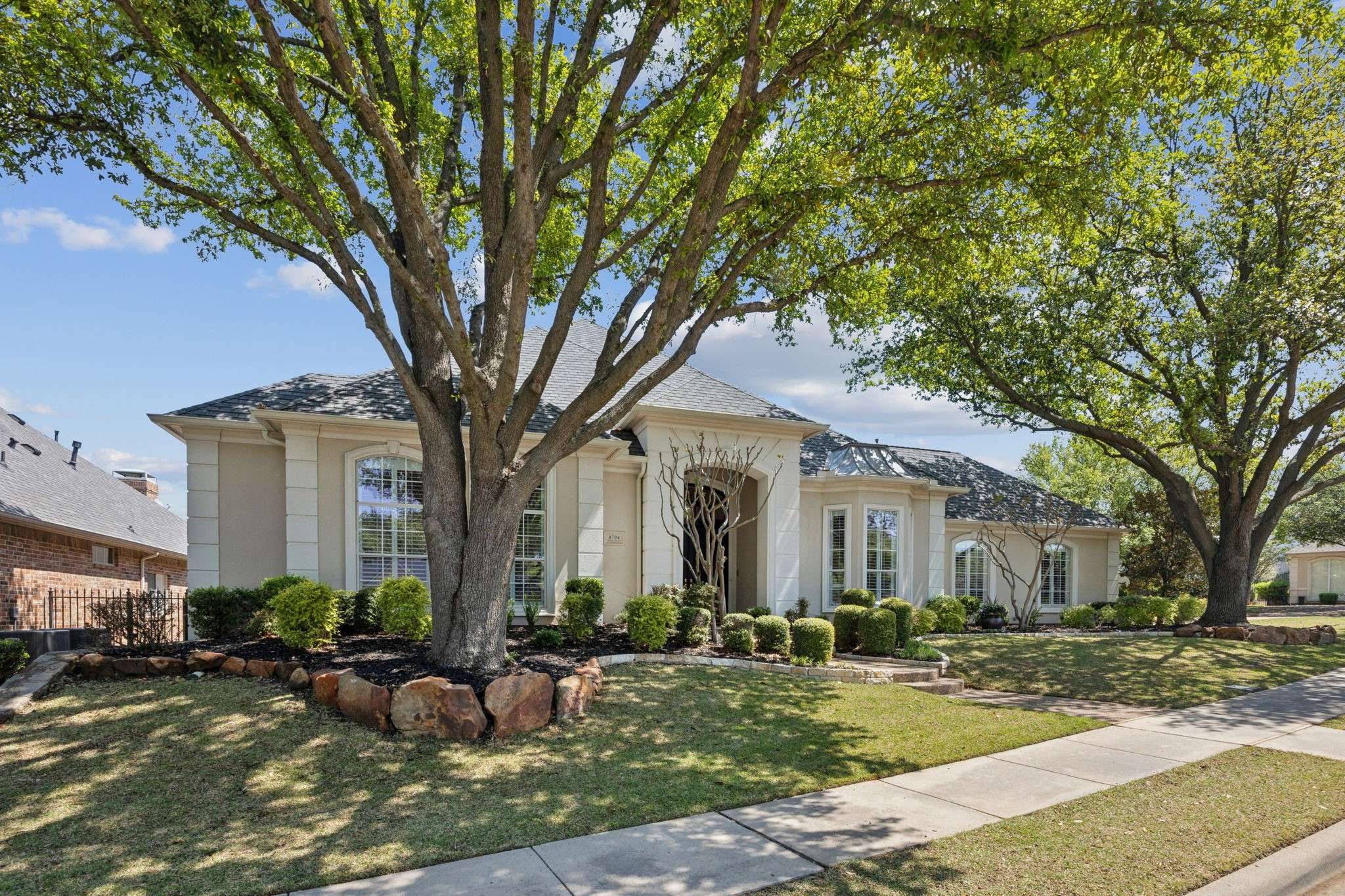 Frisco, TX 75034,4704 White Bluff DR