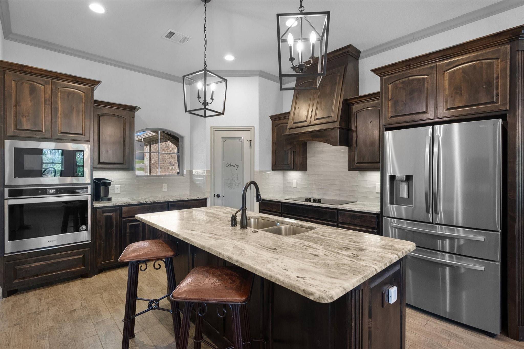 Reno, TX 76020,804 Back Wood CT
