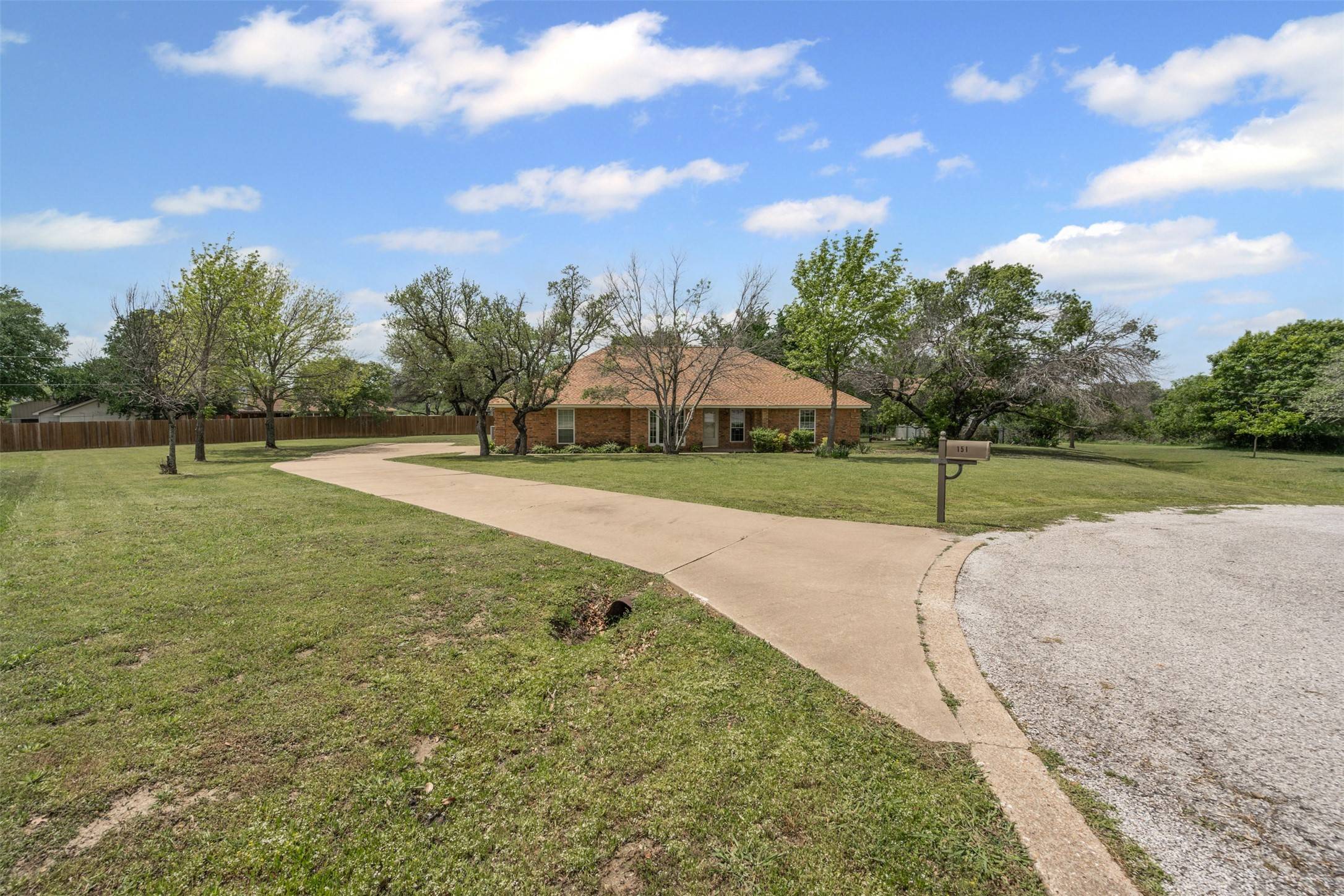 Willow Park, TX 76087,151 Regent CT