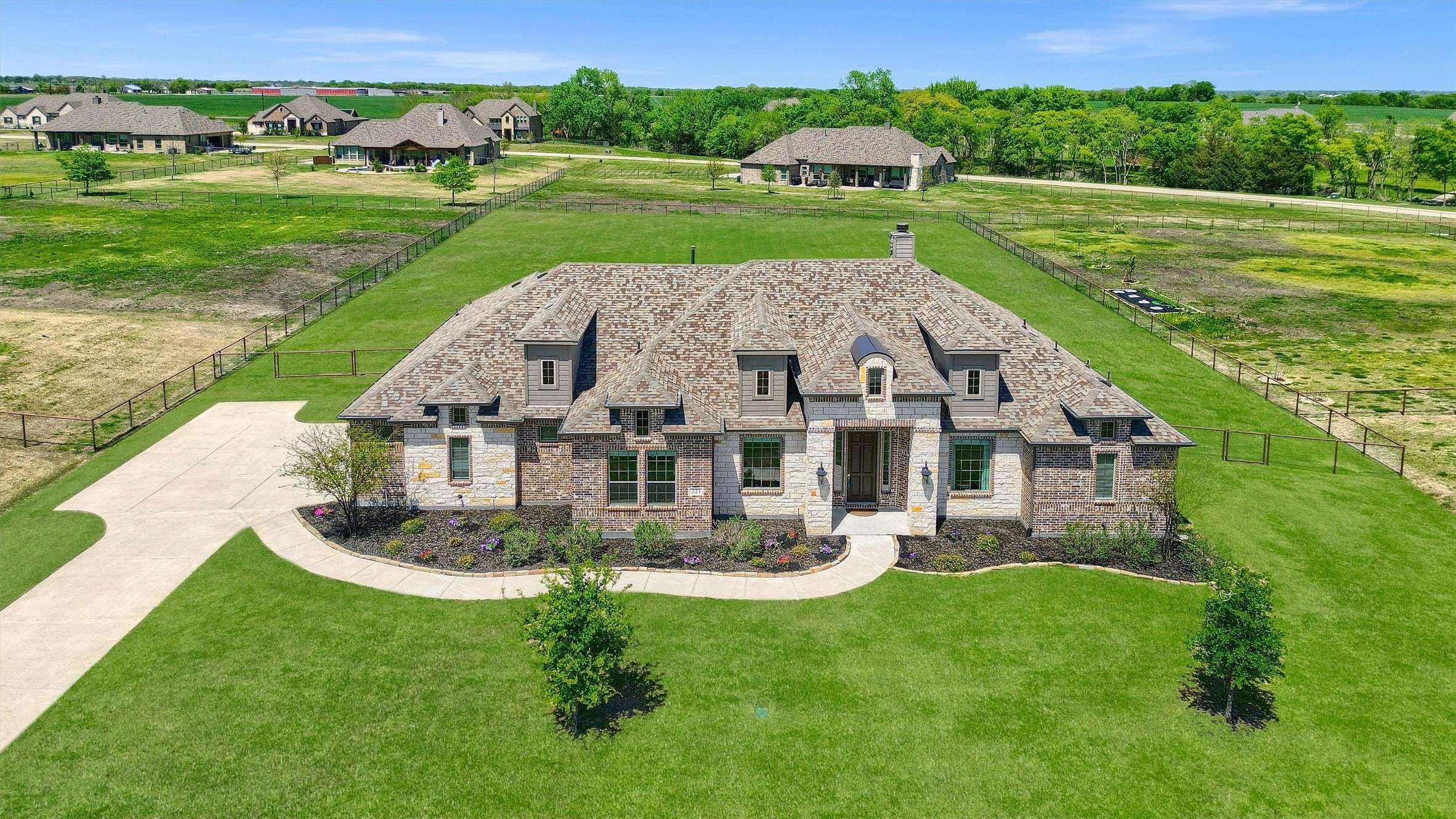 Van Alstyne, TX 75495,221 Ohanlon DR