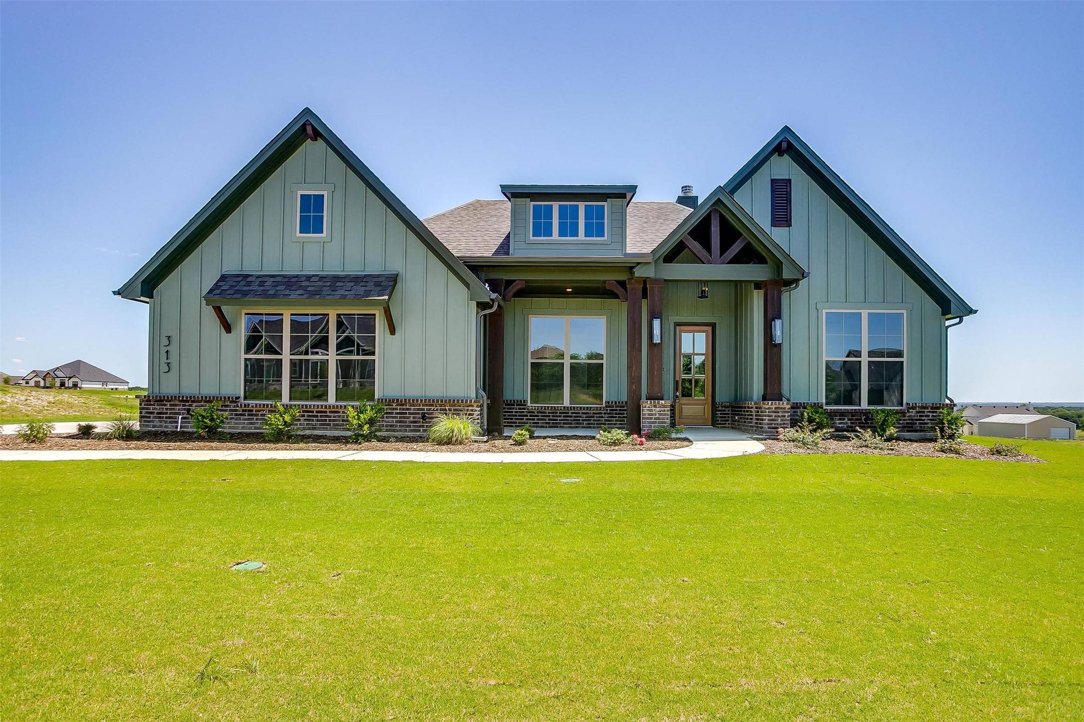 Reno, TX 76020,313 Monument PL