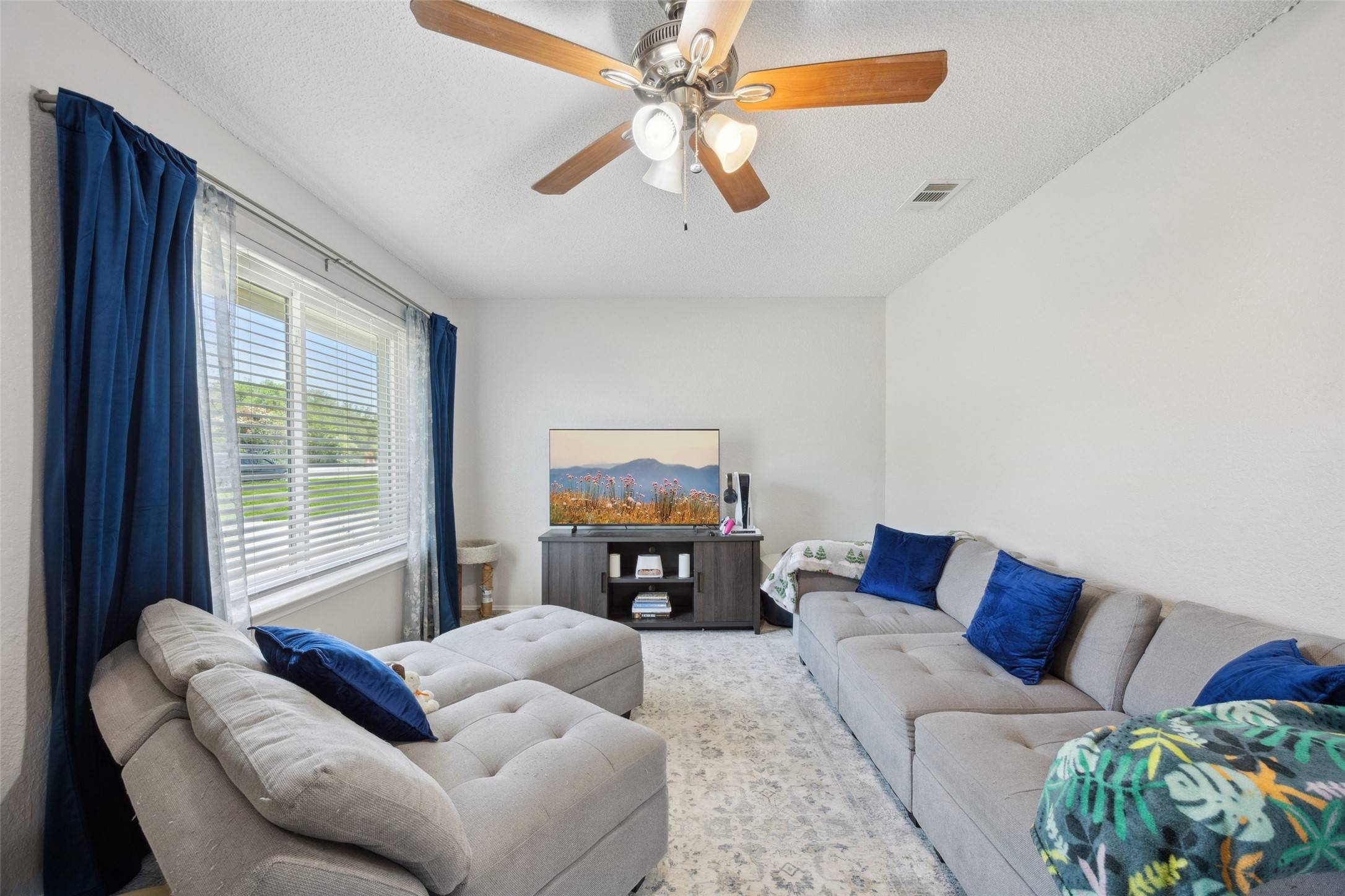 Arlington, TX 76013,2214 Lavern ST
