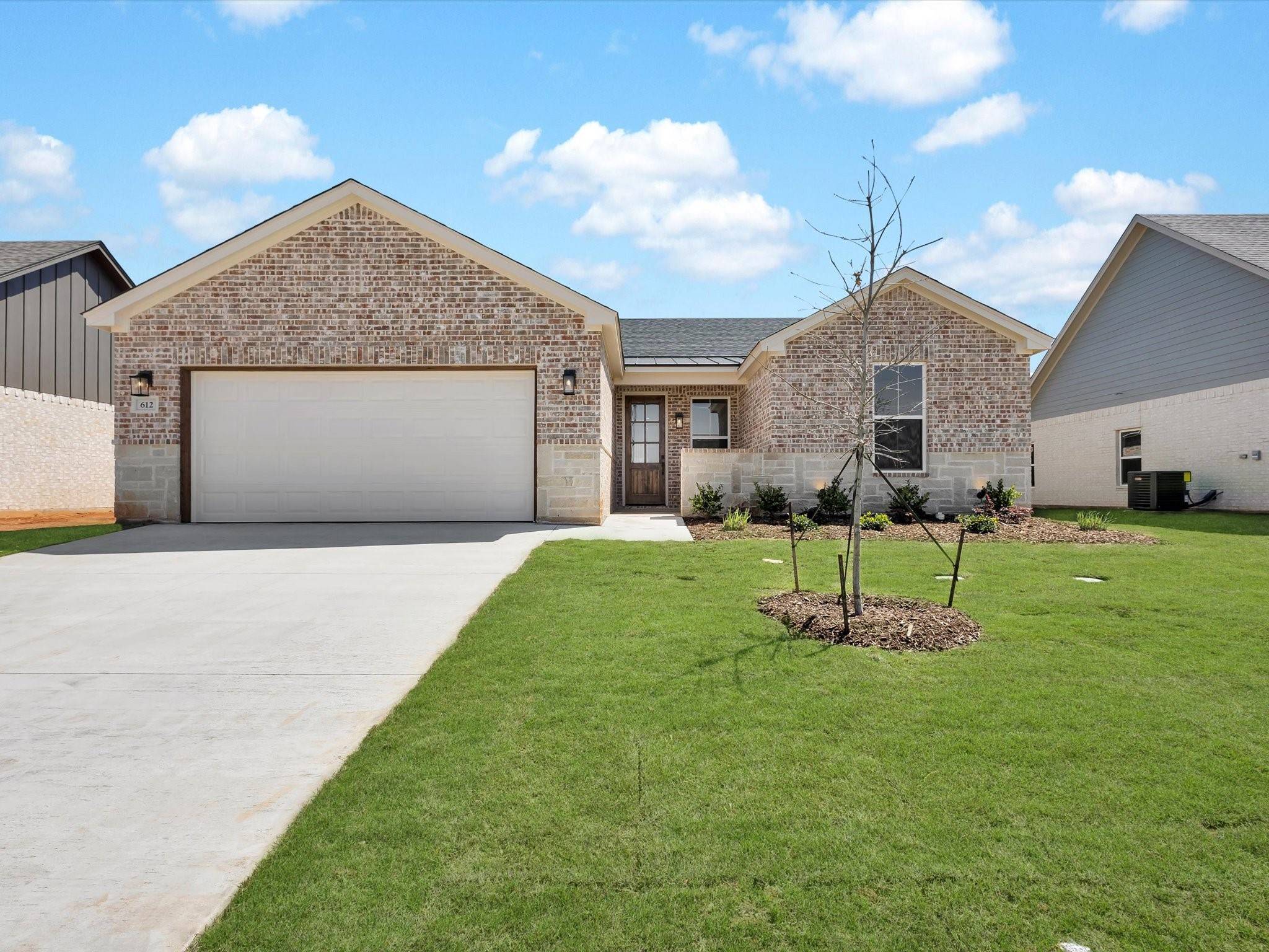 Springtown, TX 76082,612 Jameson