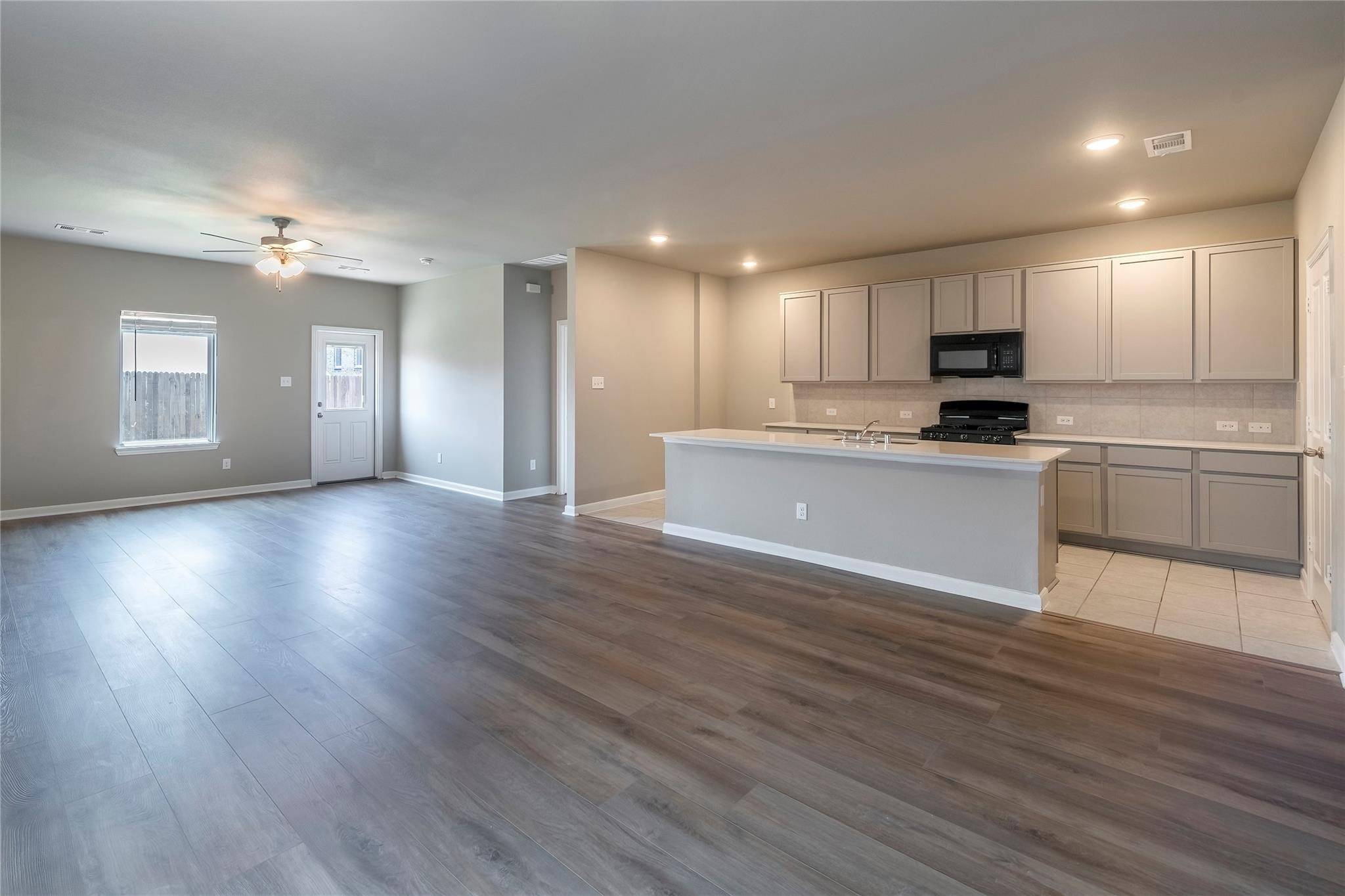 Forney, TX 75126,2069 Hartley DR