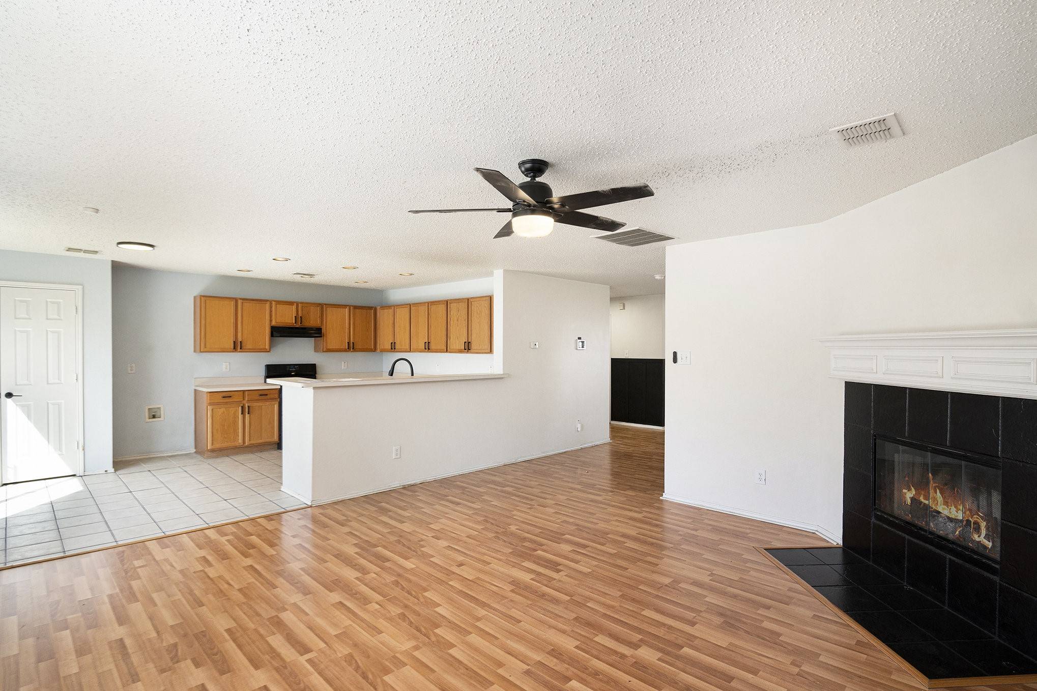 Fort Worth, TX 76133,4861 Madyson Ridge DR
