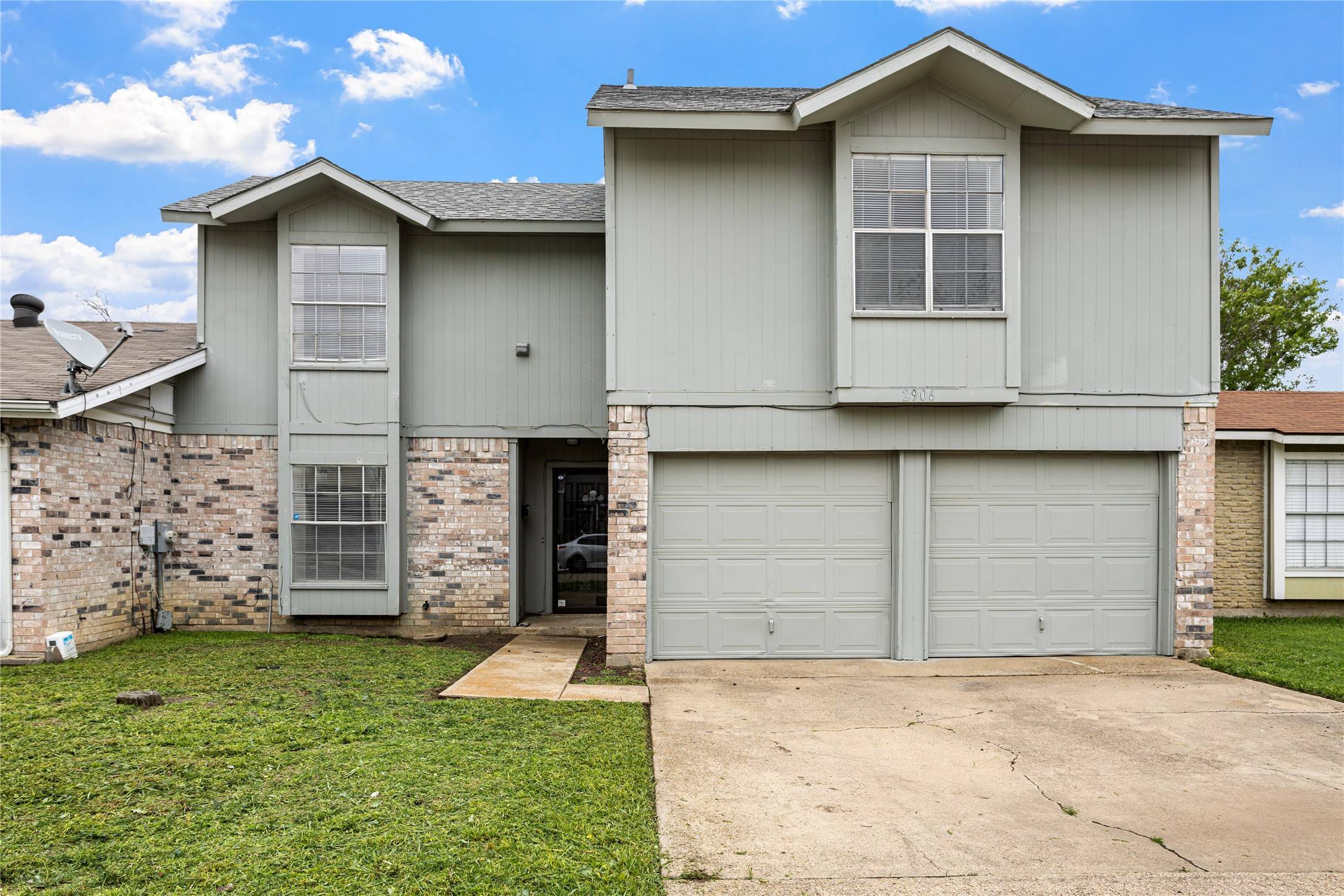 Grand Prairie, TX 75052,2906 Birchbrook ST