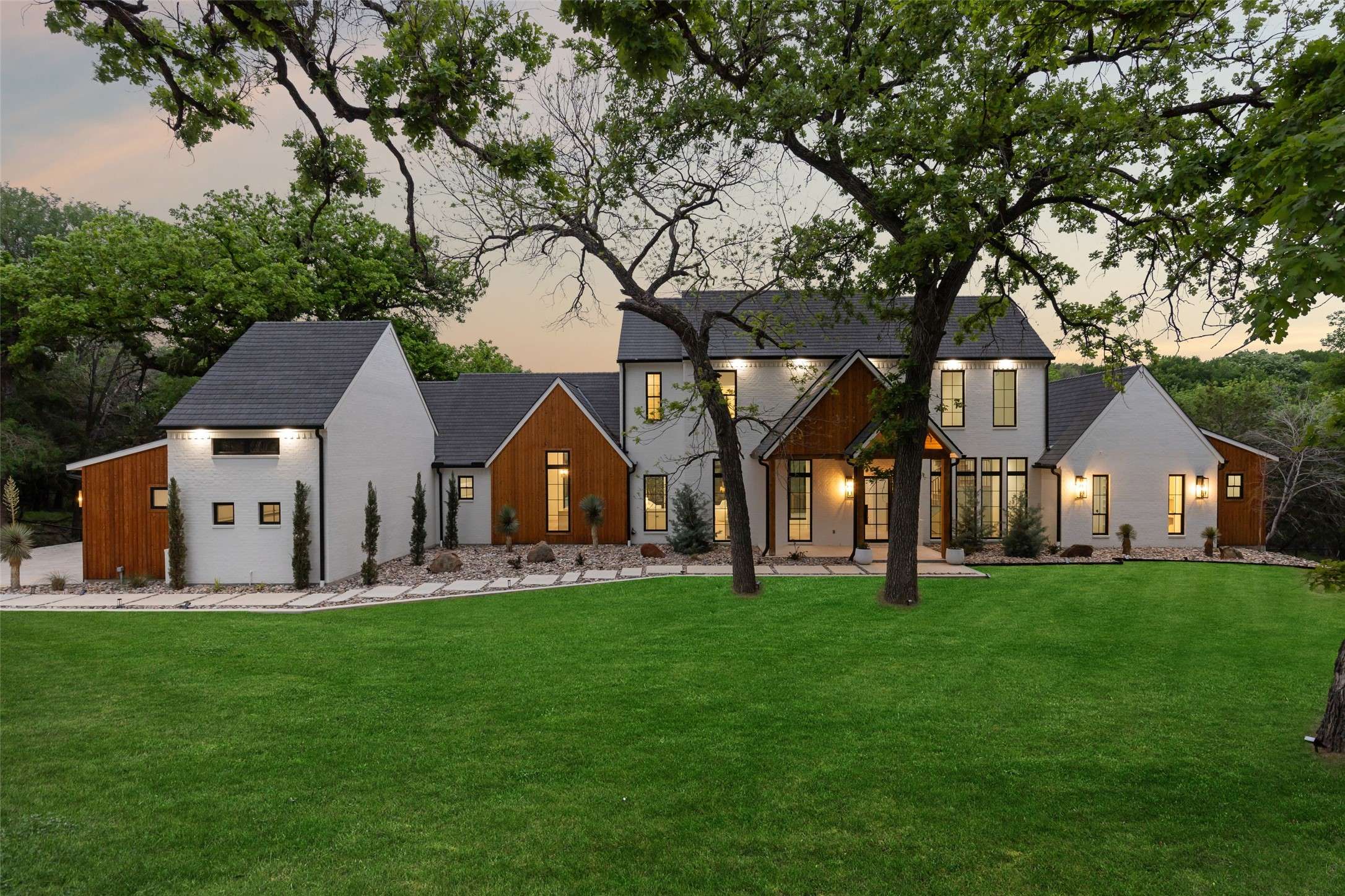 Weatherford, TX 76087,700 Cactus Rio DR