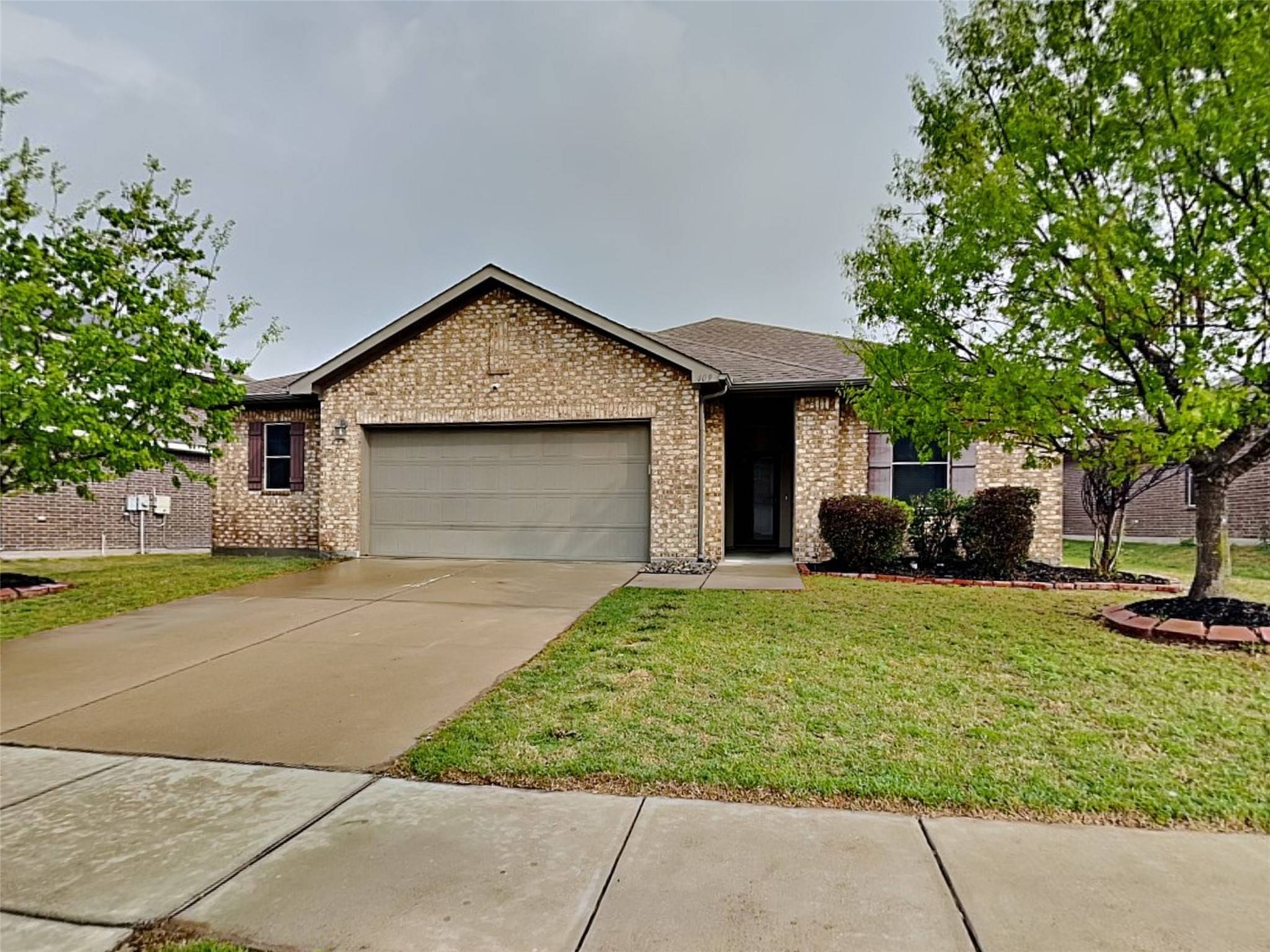 Glenn Heights, TX 75154,409 Glen Meadow DR