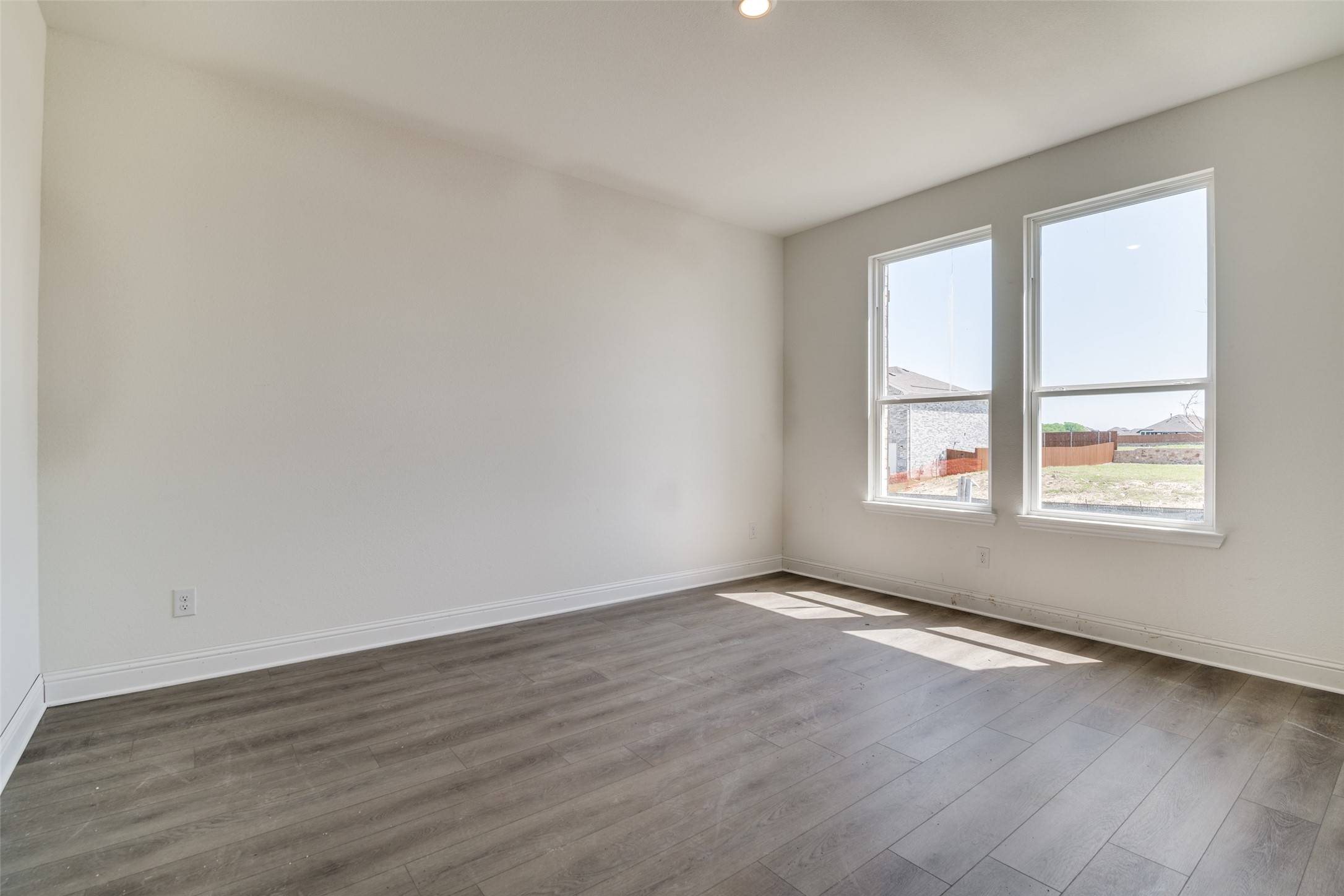 Crandall, TX 75114,4039 Bedford DR