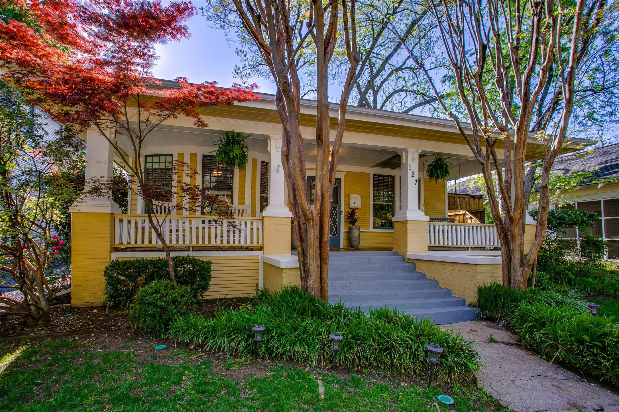 Dallas, TX 75208,127 N Winnetka AVE