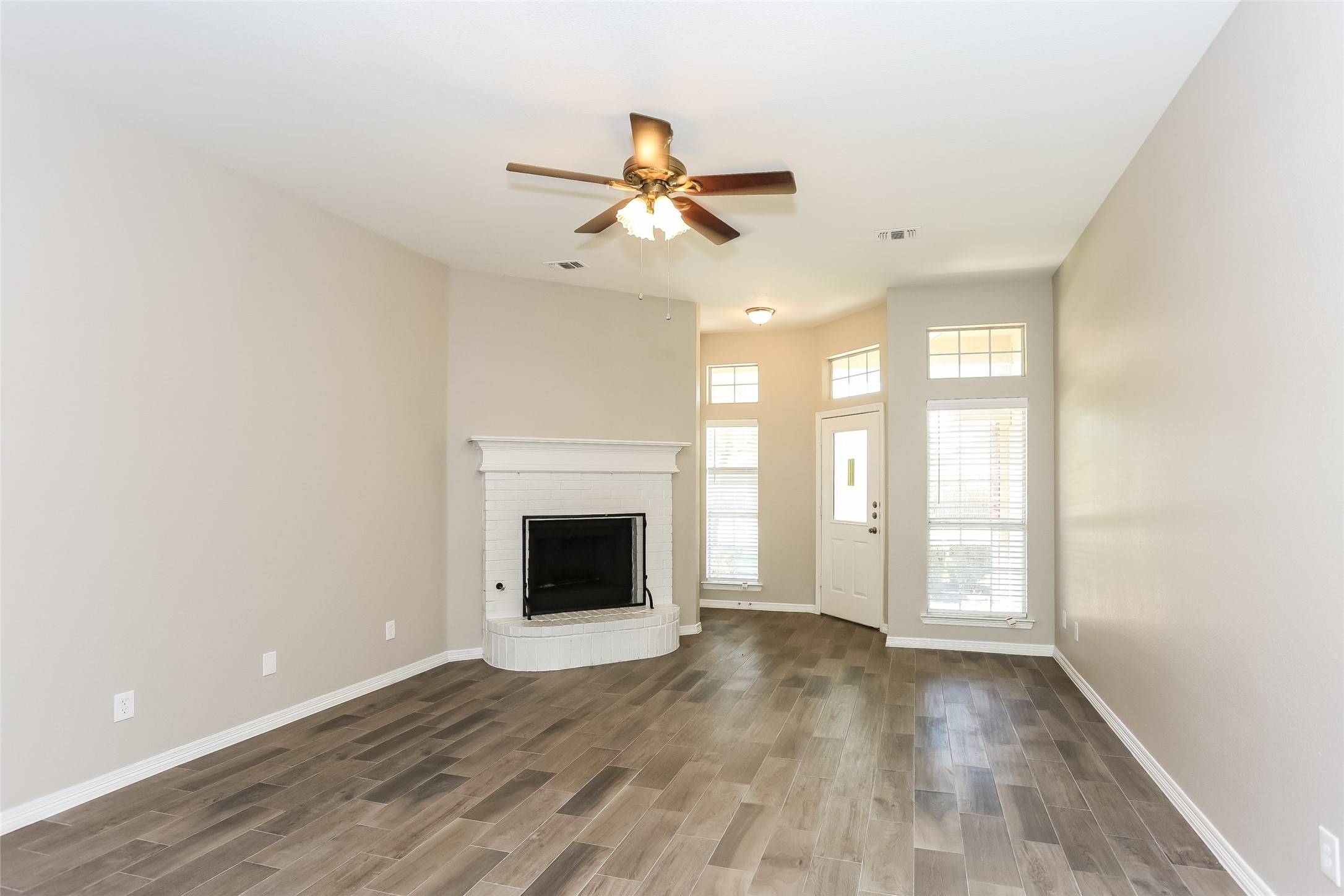 Venus, TX 76084,304 Meadow Ridge DR