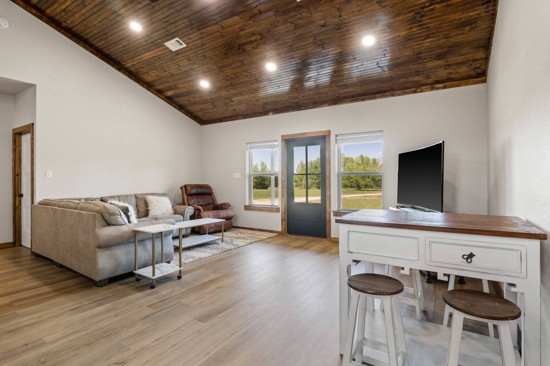 Mount Pleasant, TX 75455,115 County Road 4720