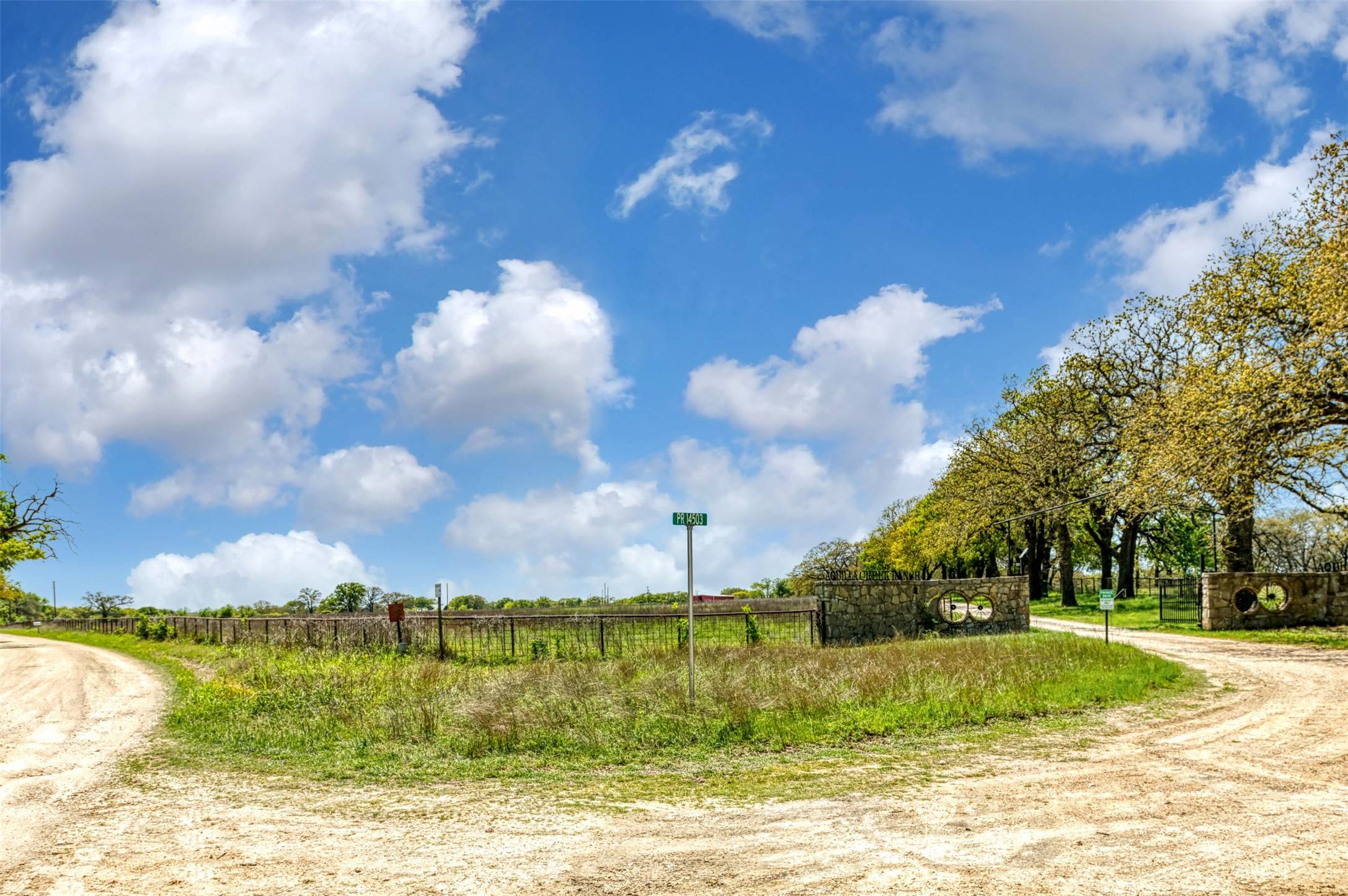 Covington, TX 76636,247 Private Road 14503