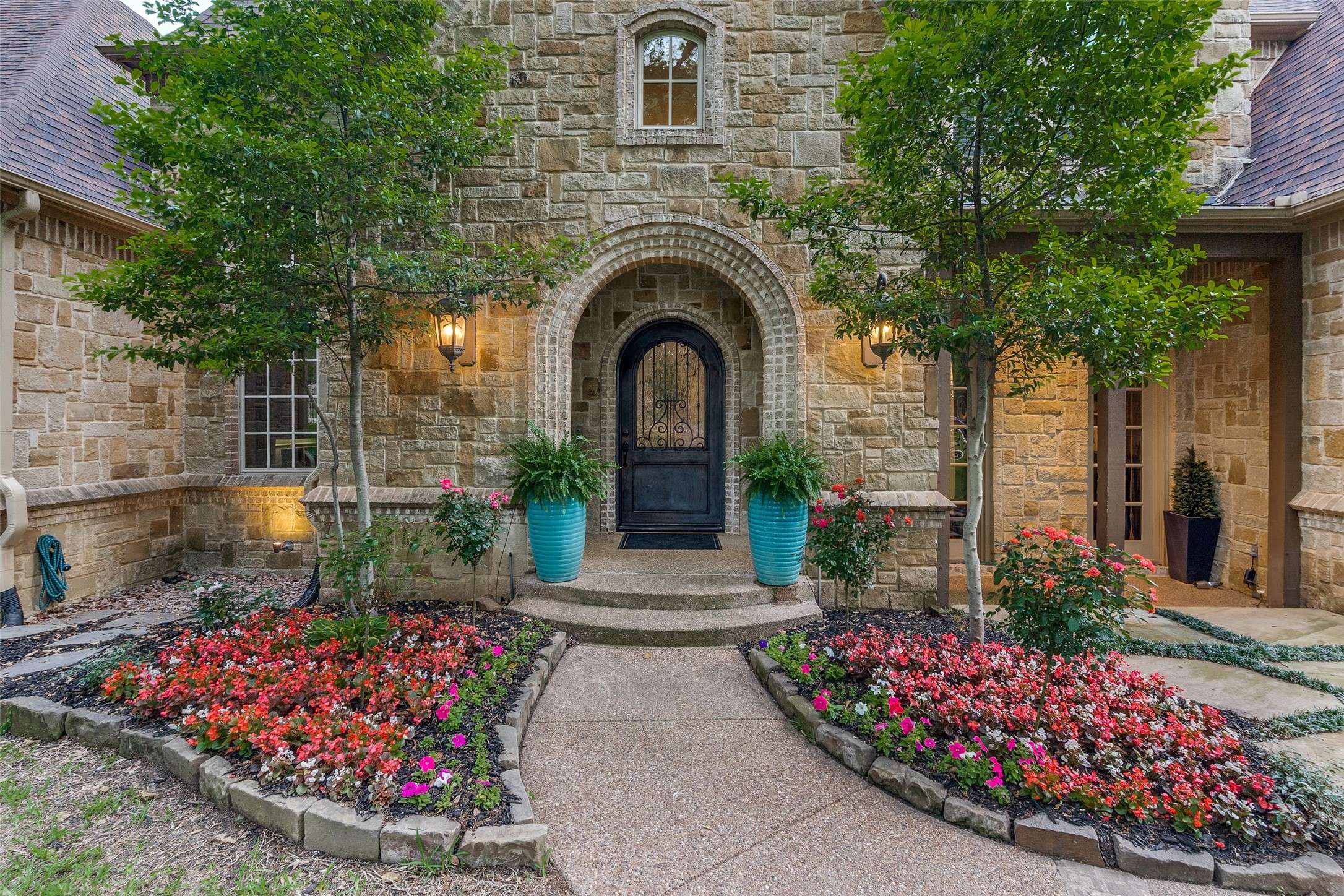 Southlake, TX 76092,405 King Ranch RD