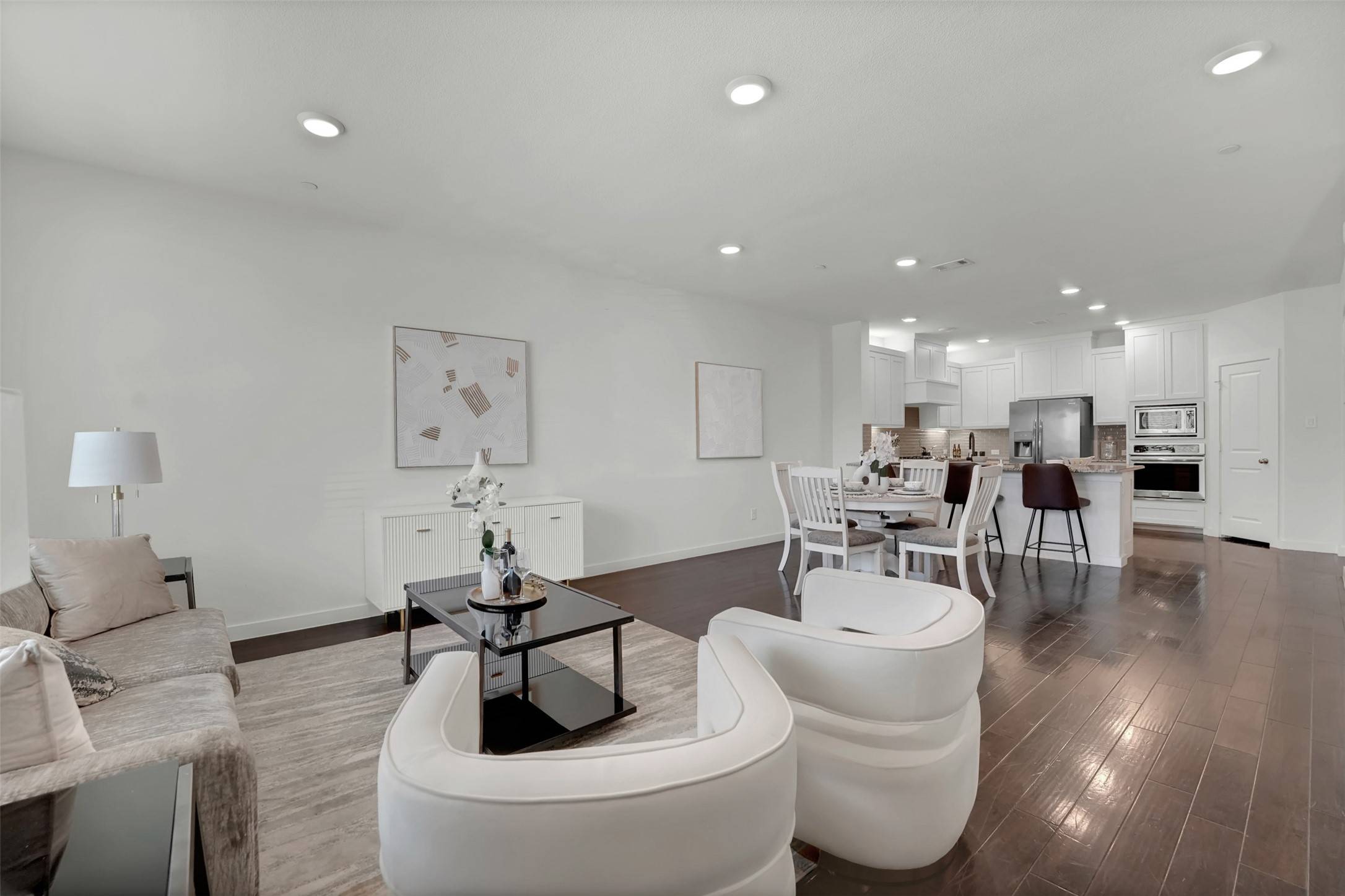 Plano, TX 75075,432 Texas DR