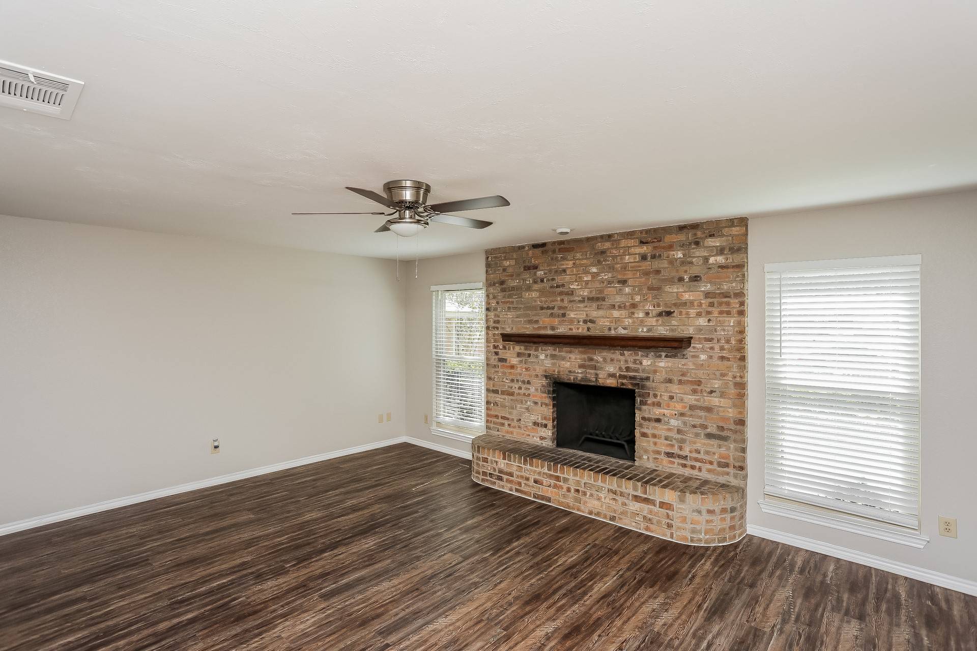 Fort Worth, TX 76008,11908 Metmora CT