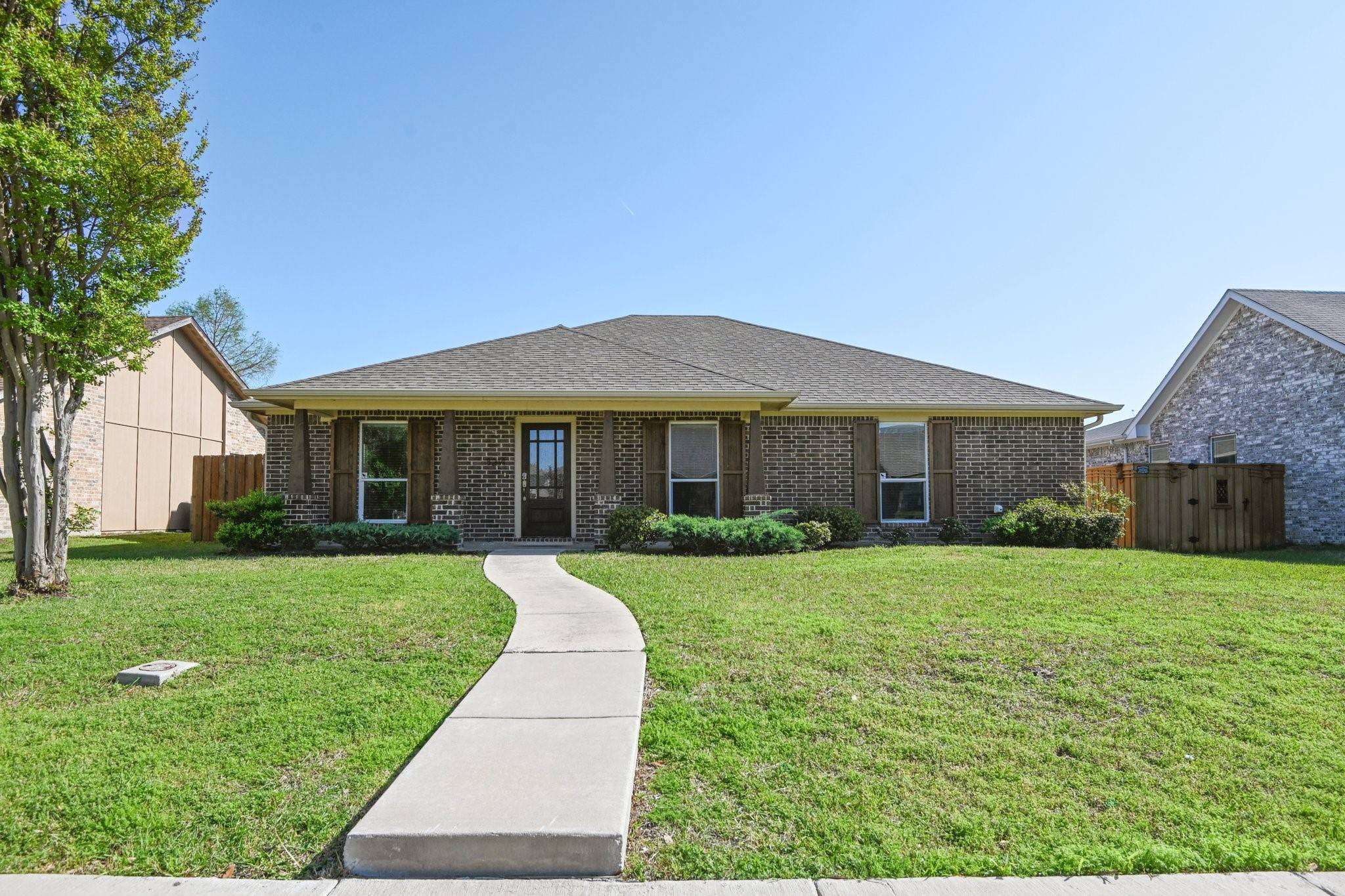 Rowlett, TX 75088,8214 Kensington DR
