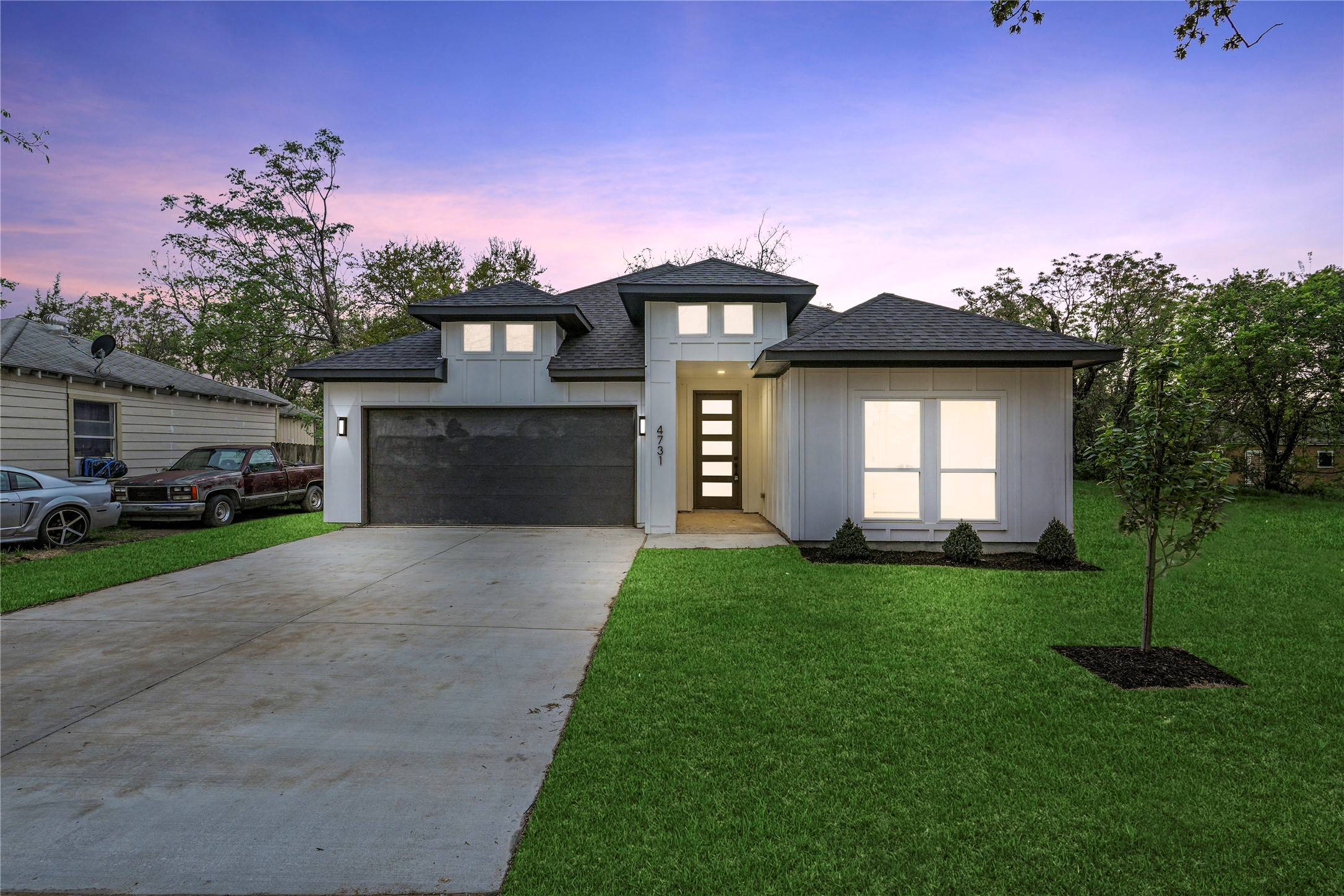 Dallas, TX 75210,4731 Jones ST