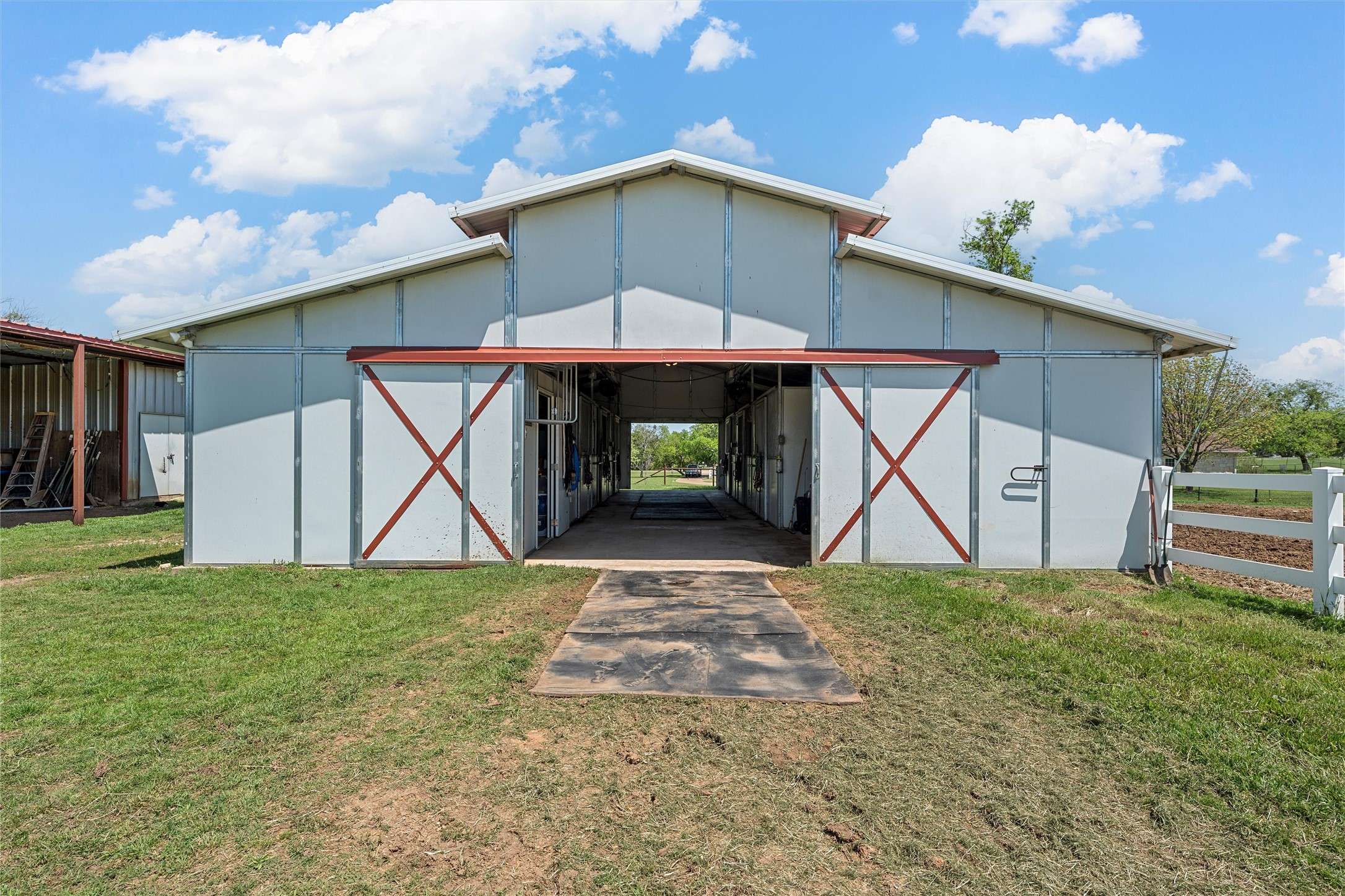 China Spring, TX 76633,465 Austin Hines DR