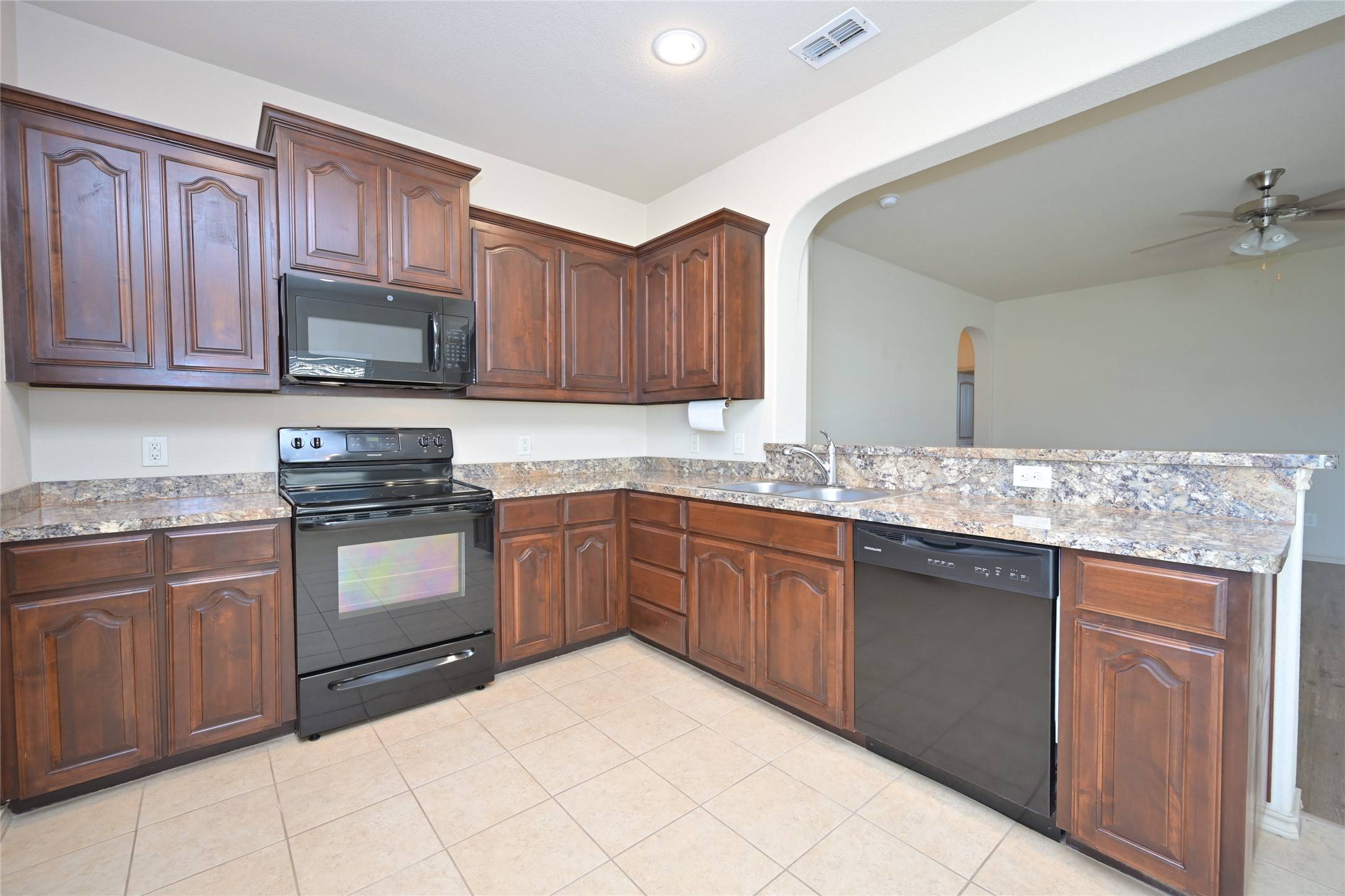 Fort Worth, TX 76179,5933 Comanche Peak DR