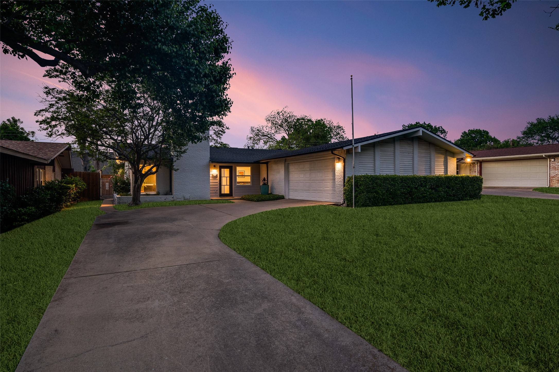 Dallas, TX 75234,3623 High Mesa DR