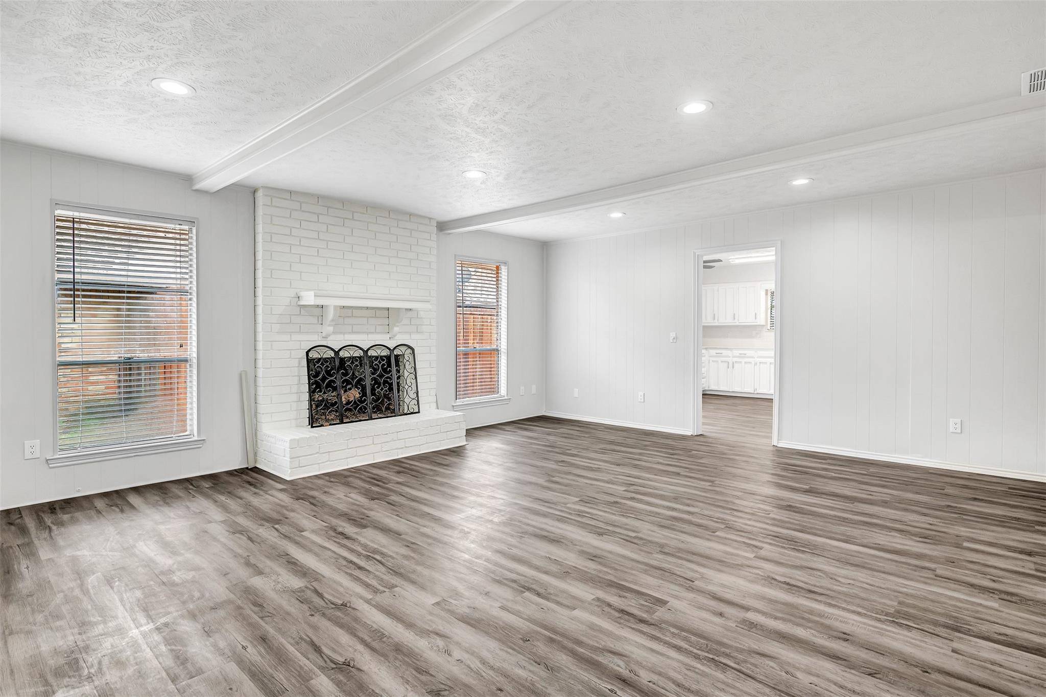Plano, TX 75075,2108 Teakwood LN